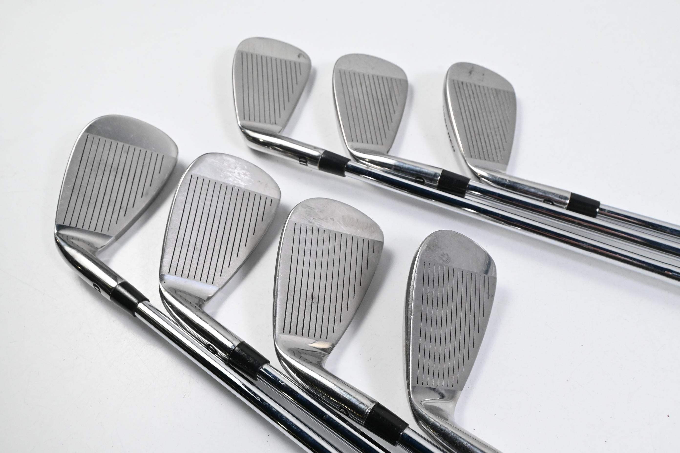 Wilson Deep Red Maxx Irons / 5-PW+SW / Regular Flex Wilson Deep Red Shafts