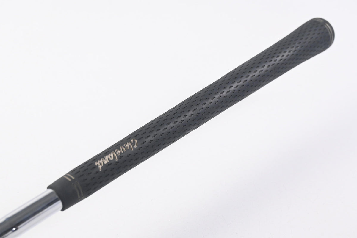 Cleveland 588 RTX Gap Wedge / 52 Degree / Wedge Flex Dynamic Gold Shaft