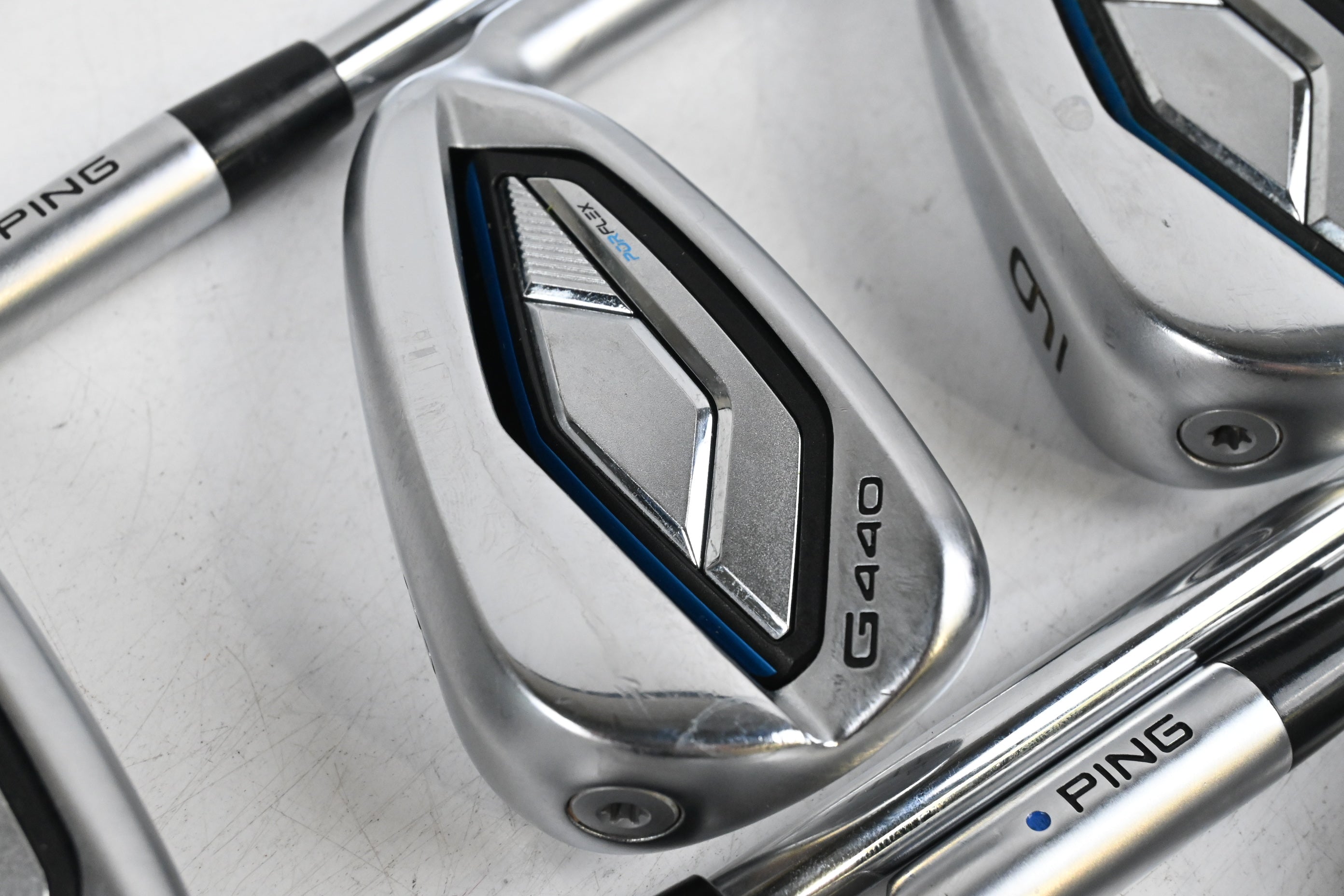Ping G440 Irons / 7-PW+GW+SW / Blue Dot / Regular Flex Ping AWT 3.0 Shafts