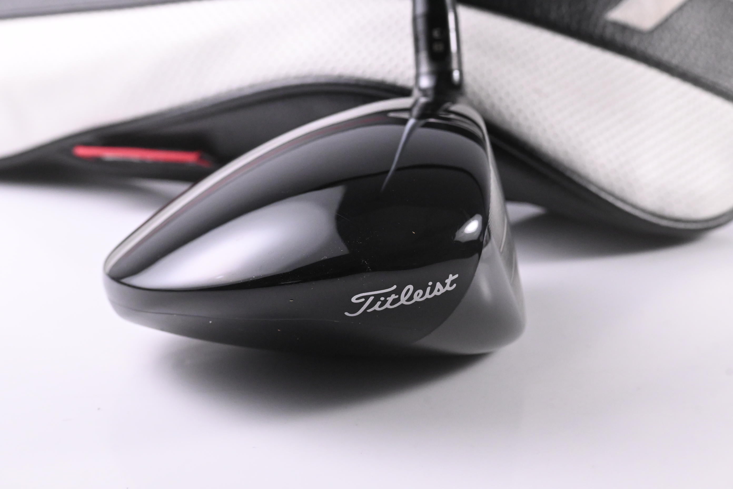 Titleist GT3 Driver / 9 Degree / Stiff Flex Project X Evenflow White 65 Shaft