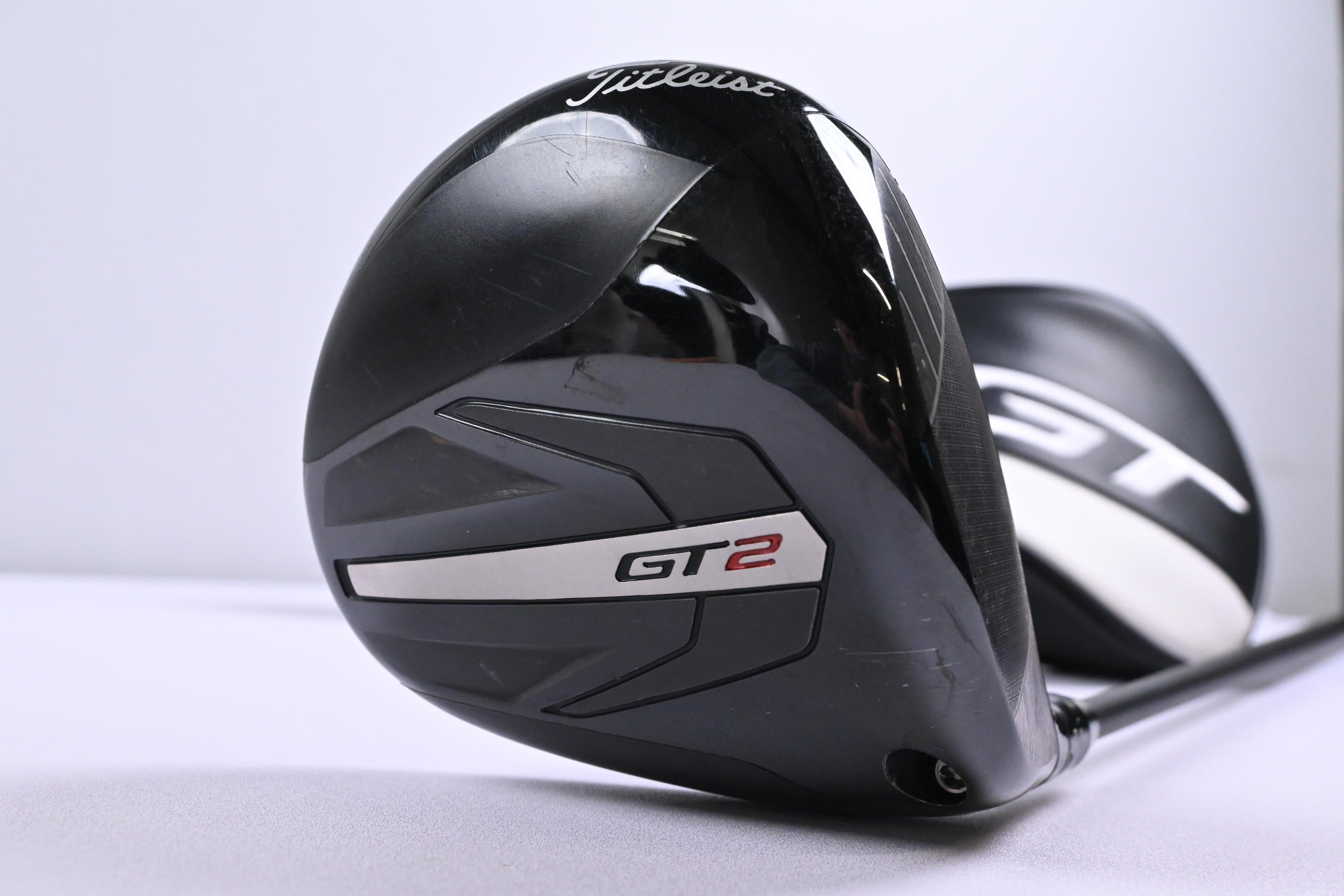 Titleist GT2 Driver / 9 Degree / Stiff Flex Project X Titan Black 60 Shaft