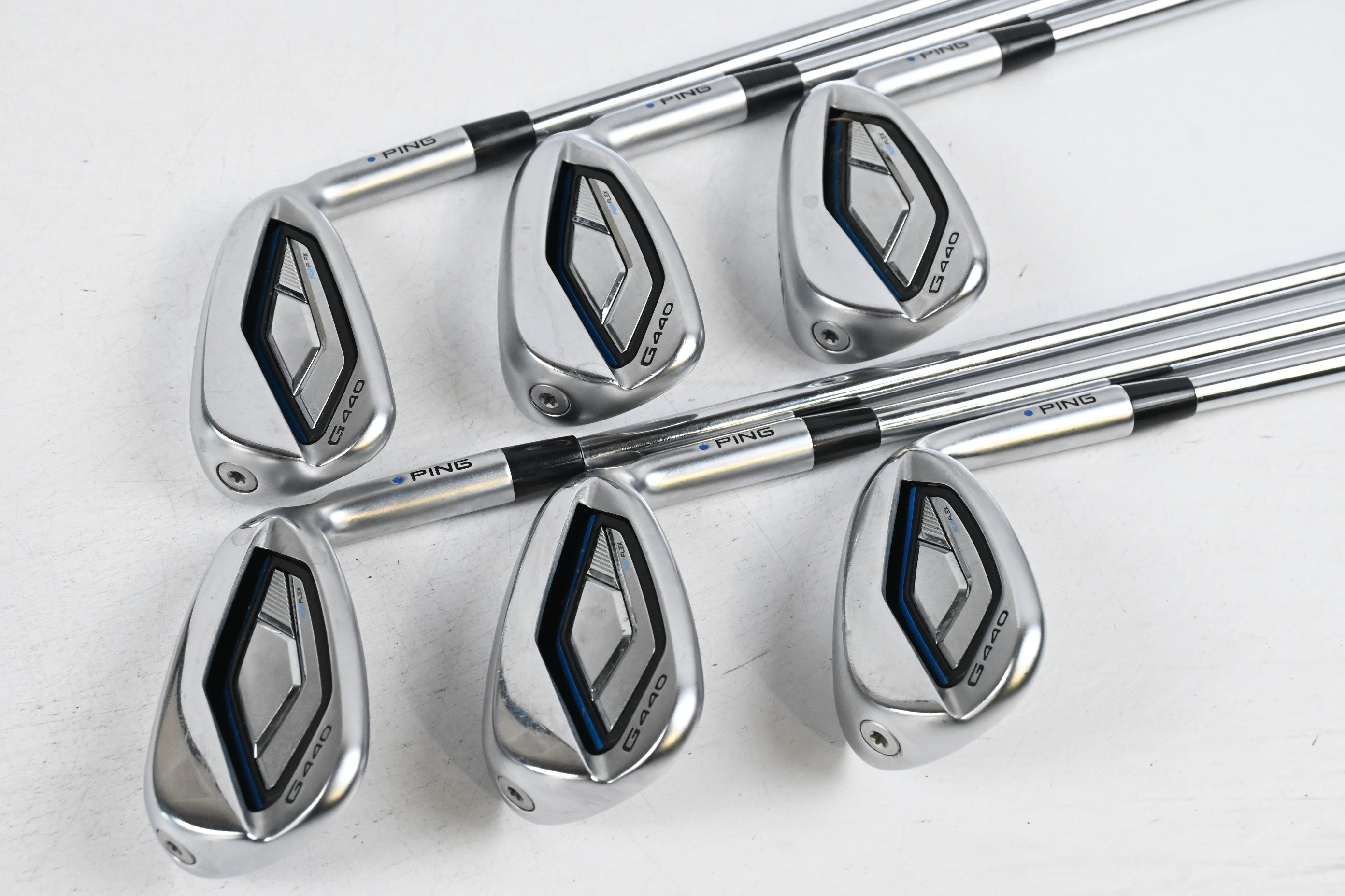 Ping G440 Irons / 7-PW+GW+SW / Blue Dot / Regular Flex Ping AWT 3.0 Shafts