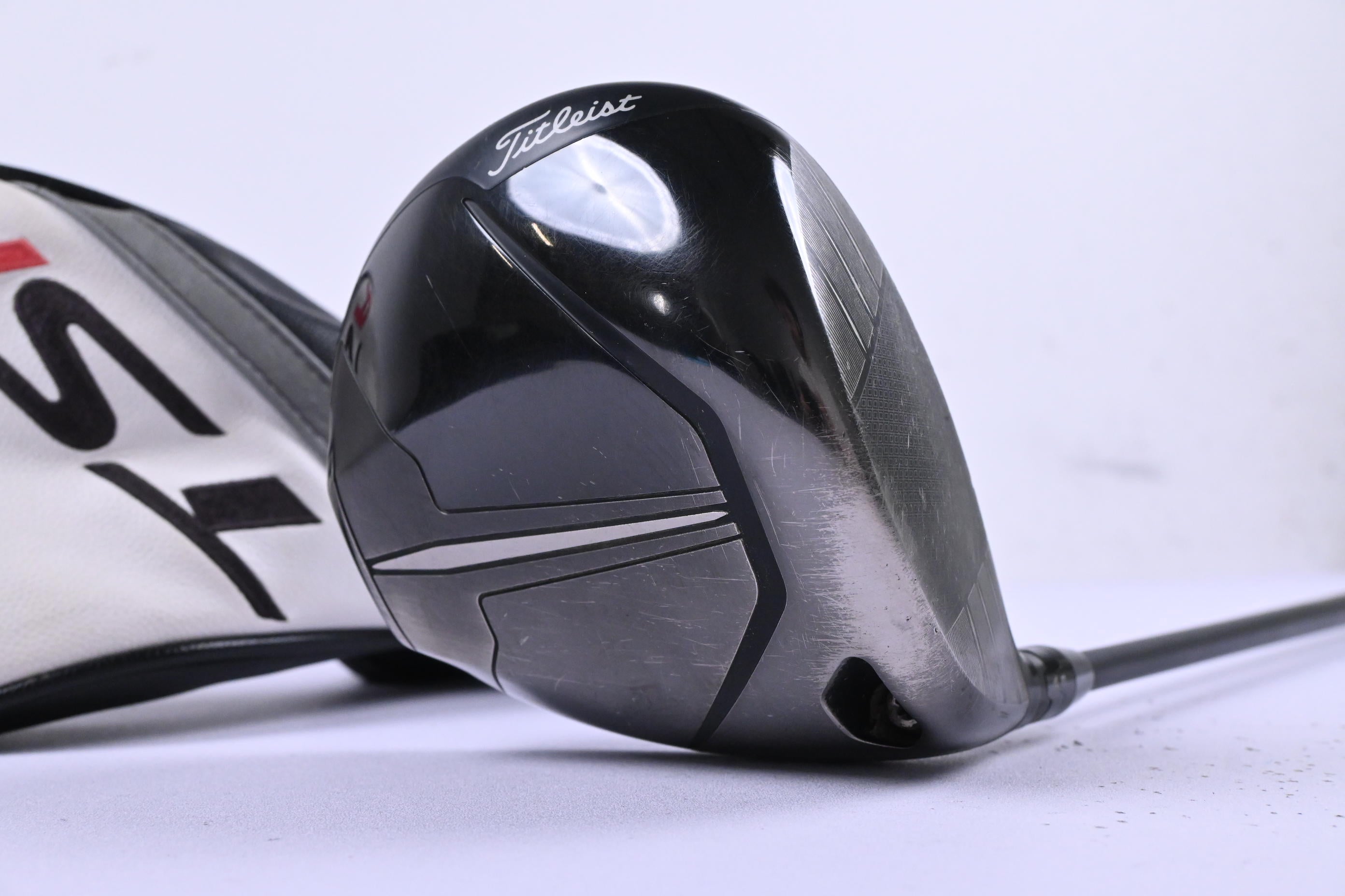 Titleist TSR2 Driver / 11 Degree / Stiff Flex HZRDUS Gen5 Black 60 Shaft
