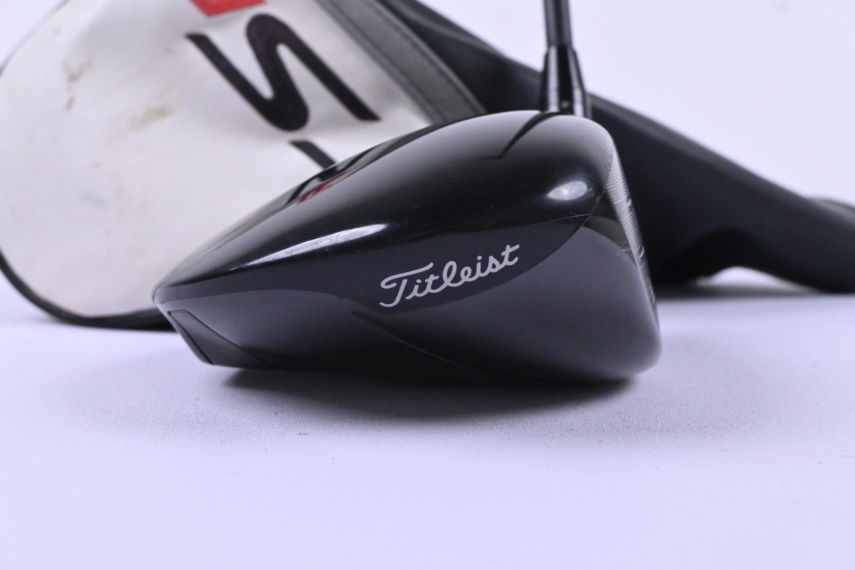 Titleist TSR2 Driver / 11 Degree / Stiff Flex HZRDUS Gen5 Black 60 Shaft