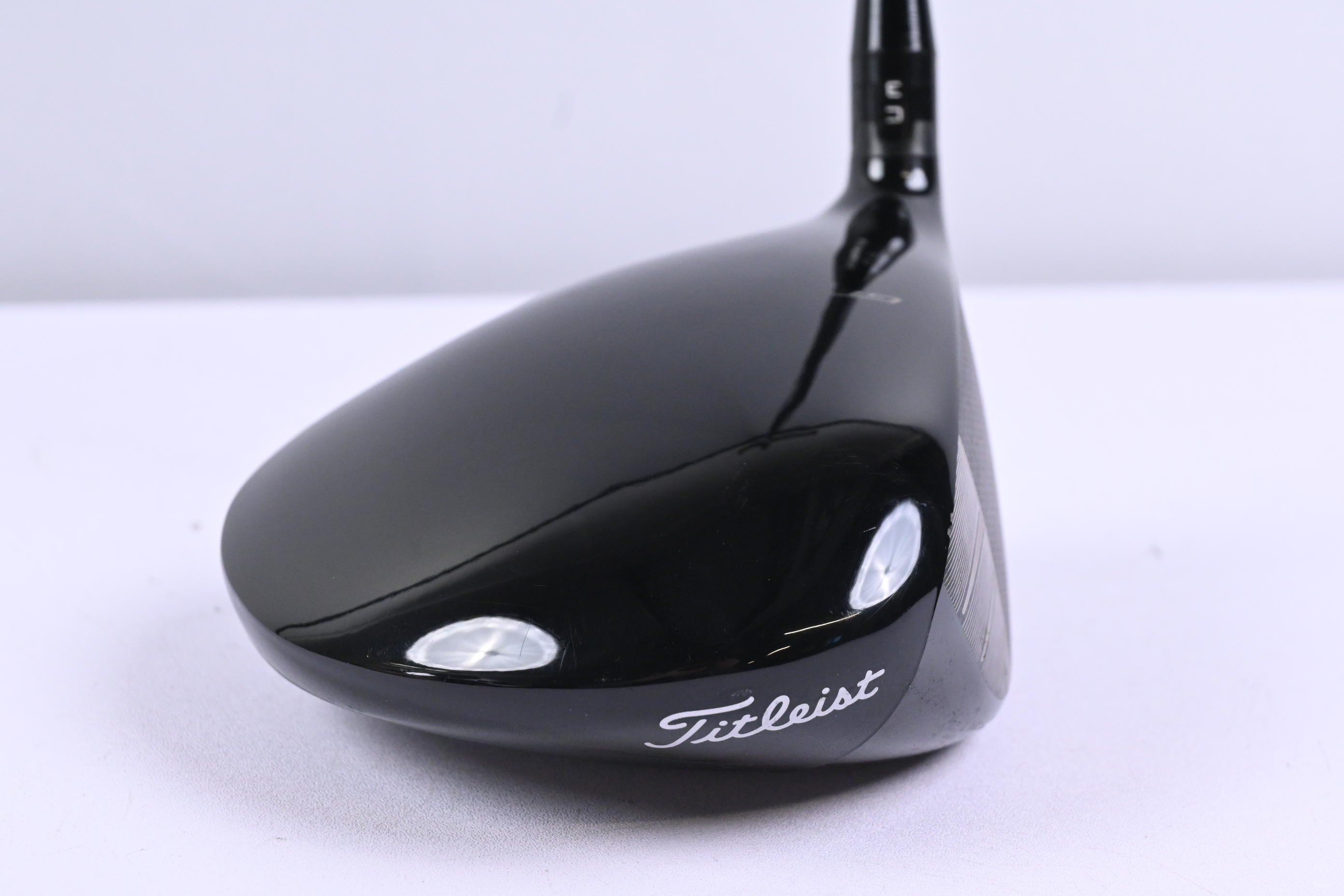 Titleist GT2 Driver / 9 Degree / Stiff Flex Project X Titan Black 60 Shaft