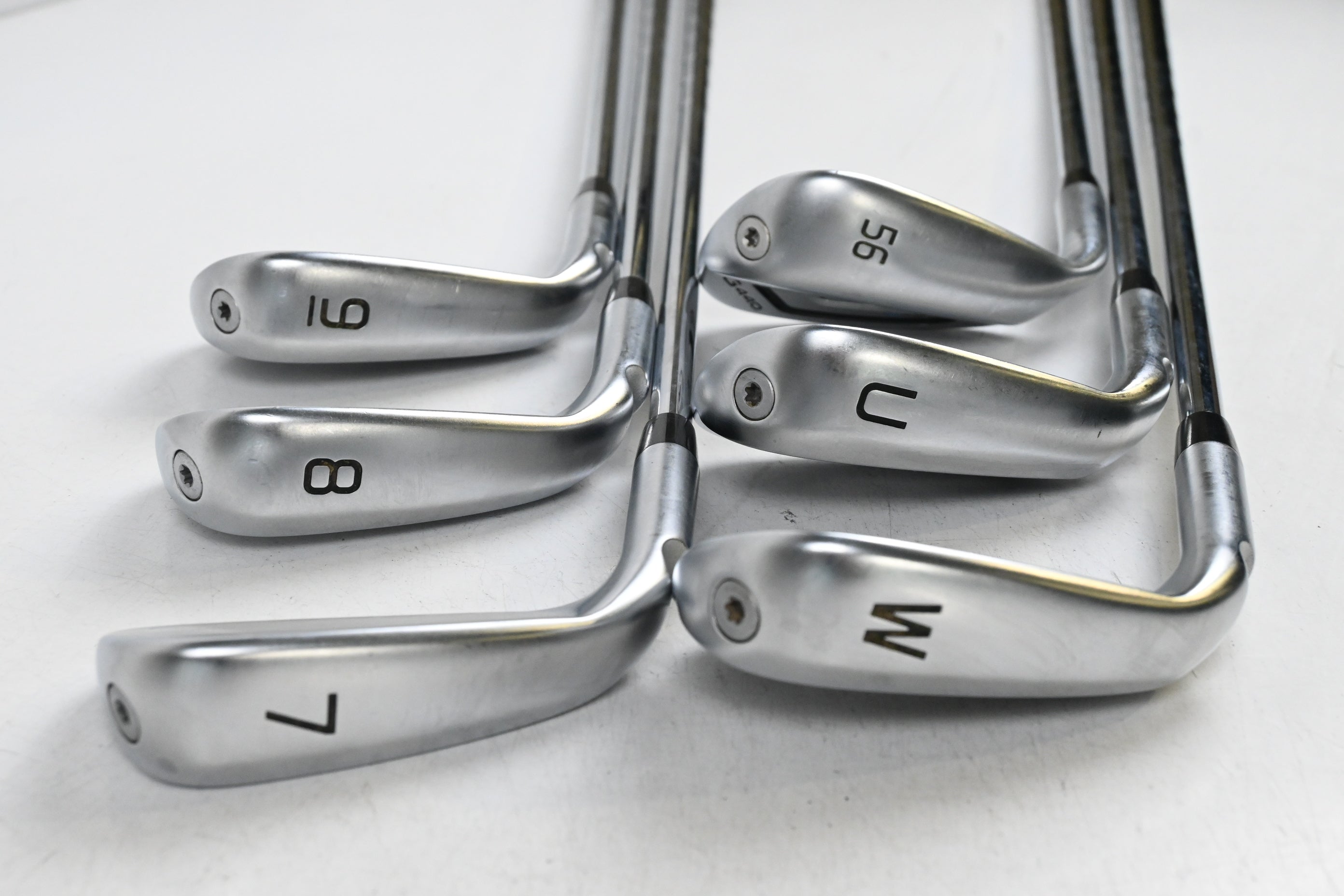 Ping G440 Irons / 7-PW+GW+SW / Blue Dot / Regular Flex Ping AWT 3.0 Shafts