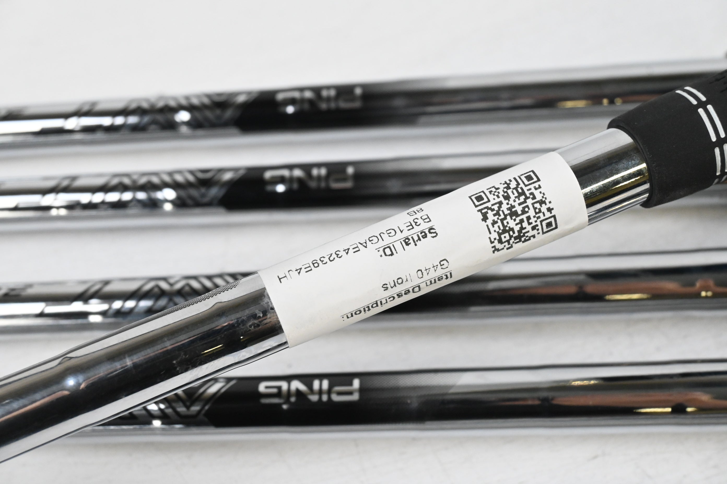 Ping G440 Irons / 7-PW+GW+SW / Blue Dot / Regular Flex Ping AWT 3.0 Shafts