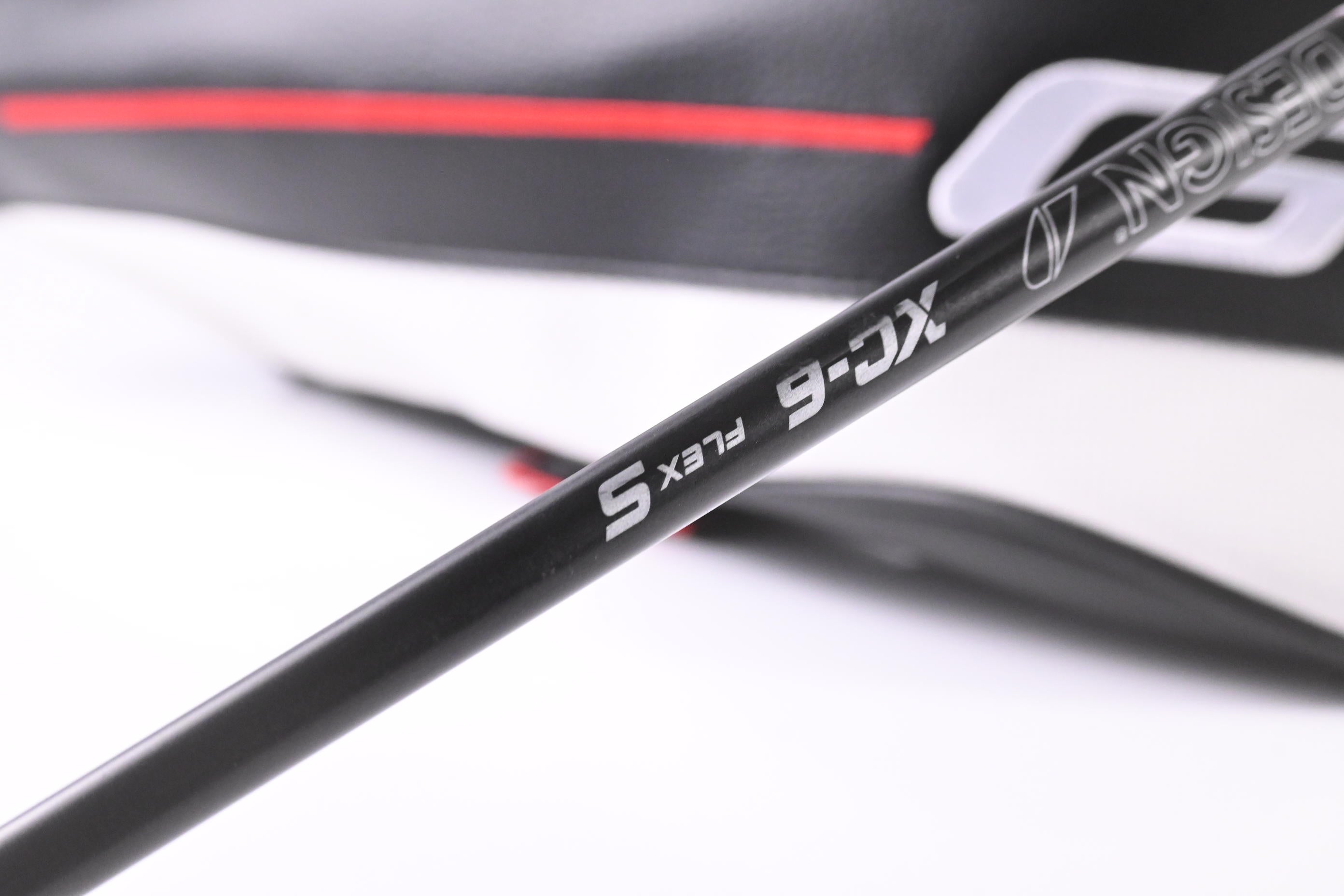 Titleist GT3 Driver / 9 Degree / Stiff Flex Tour AD XC-6 Shaft
