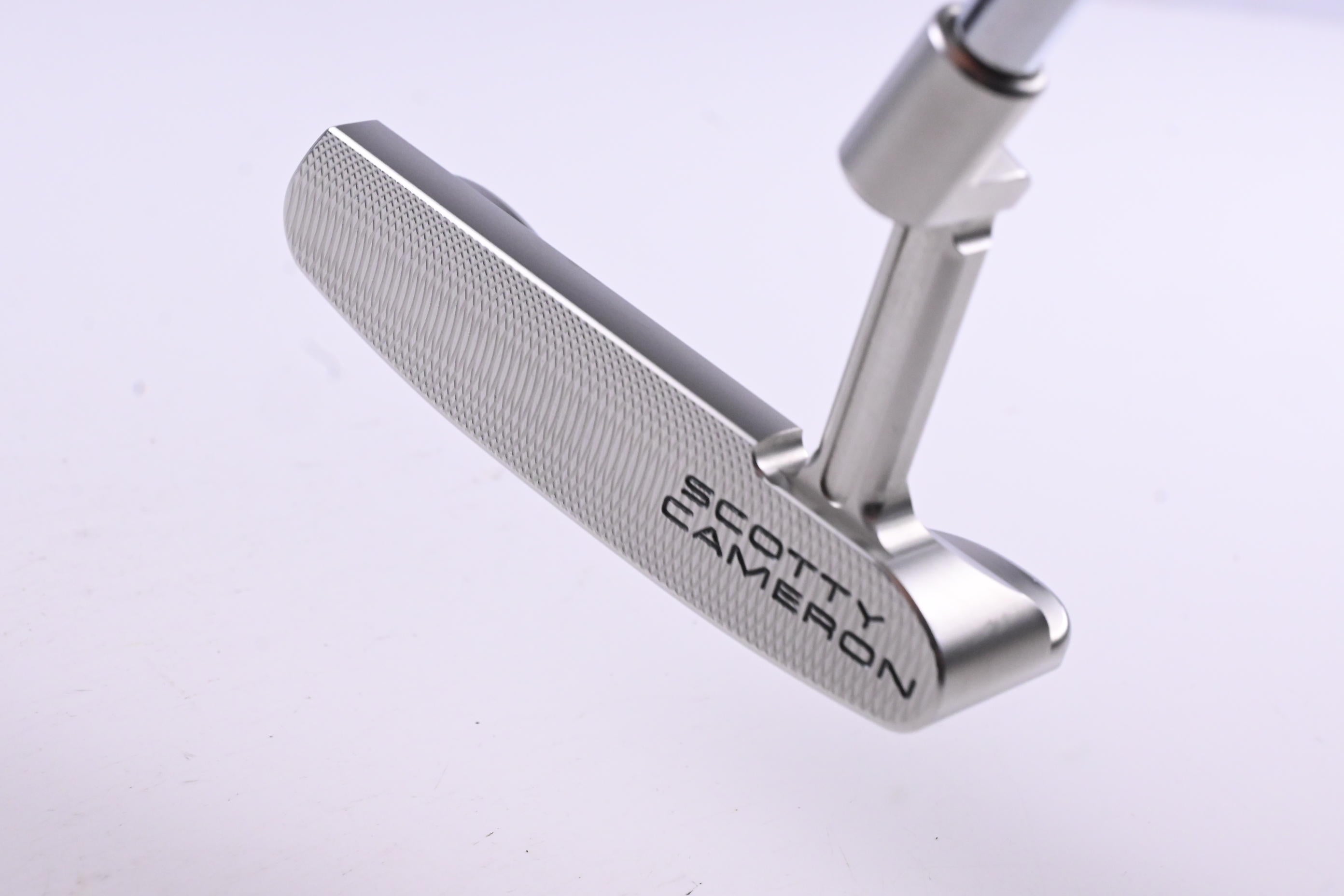 Scotty Cameron Super Select Newport Putter / 35 Inch