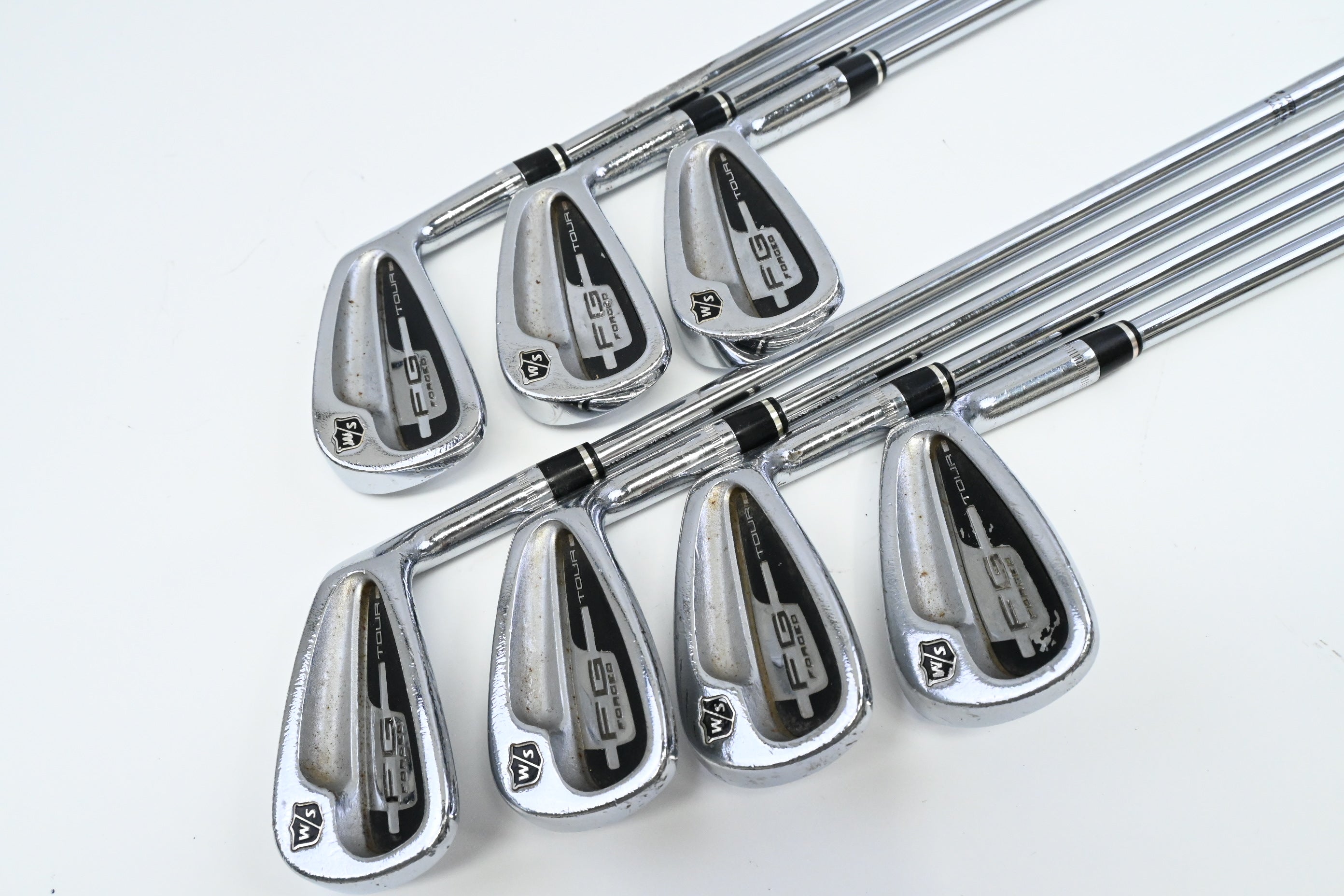 Wilson FG Tour Irons / 4-PW / Regular Flex Dynamic Gold R300 Shafts