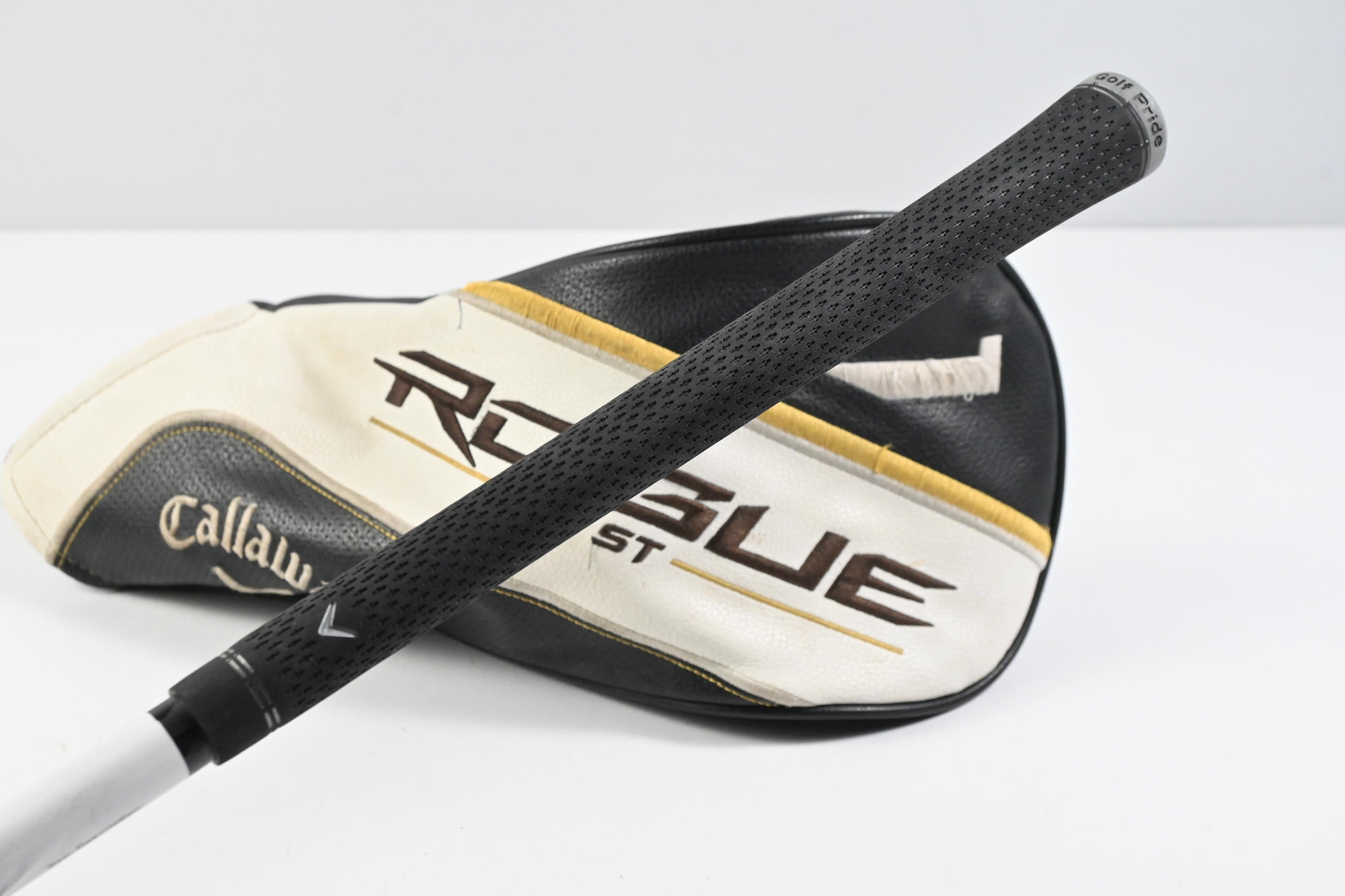 Callaway Rogue ST MAX D Driver / 9 Degree / Senior Flex Cypher 2.0 40 Shaft