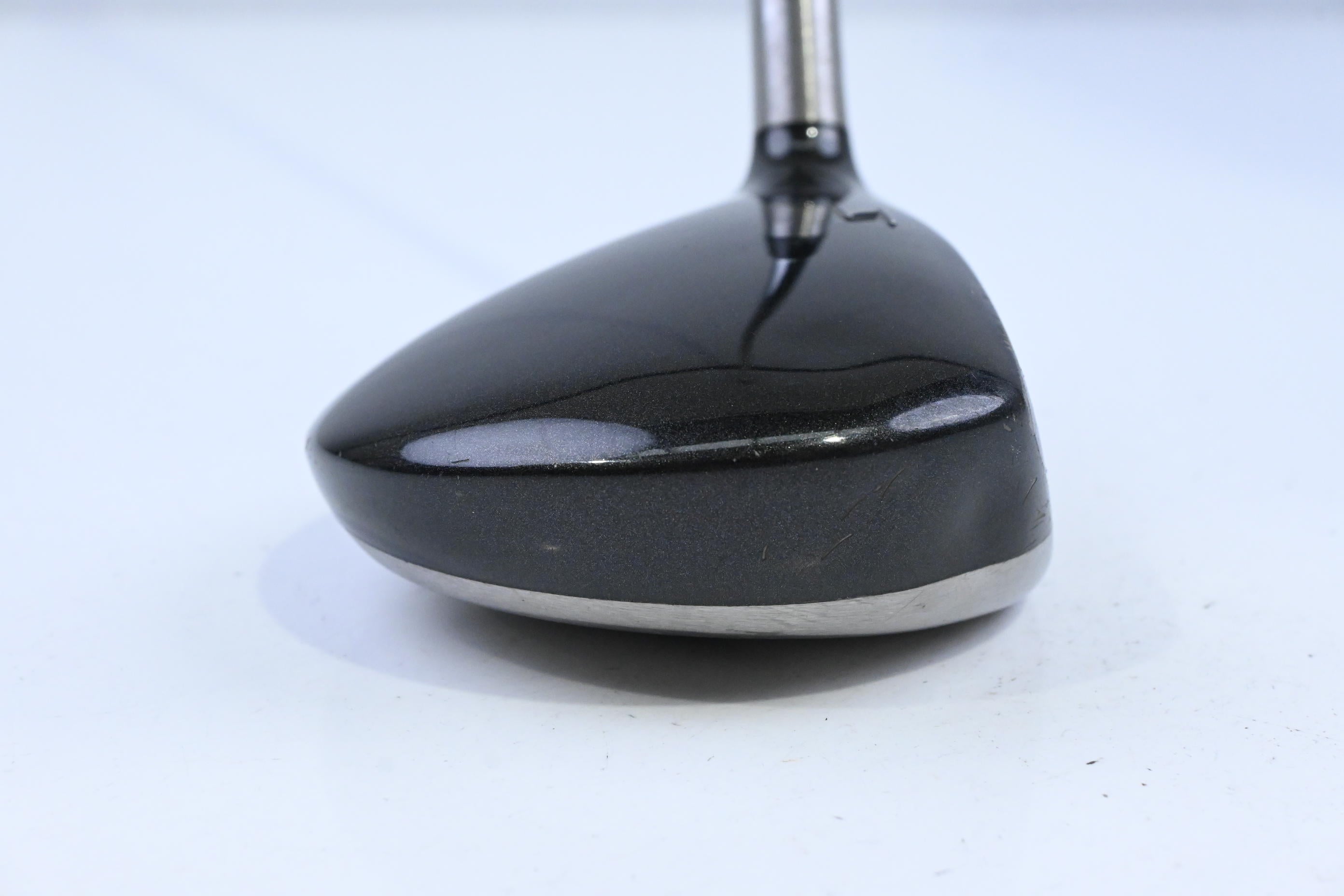 Titleist 904 F #3 Wood / 15 Degree / Regular Flex Dynamic Gold Shaft
