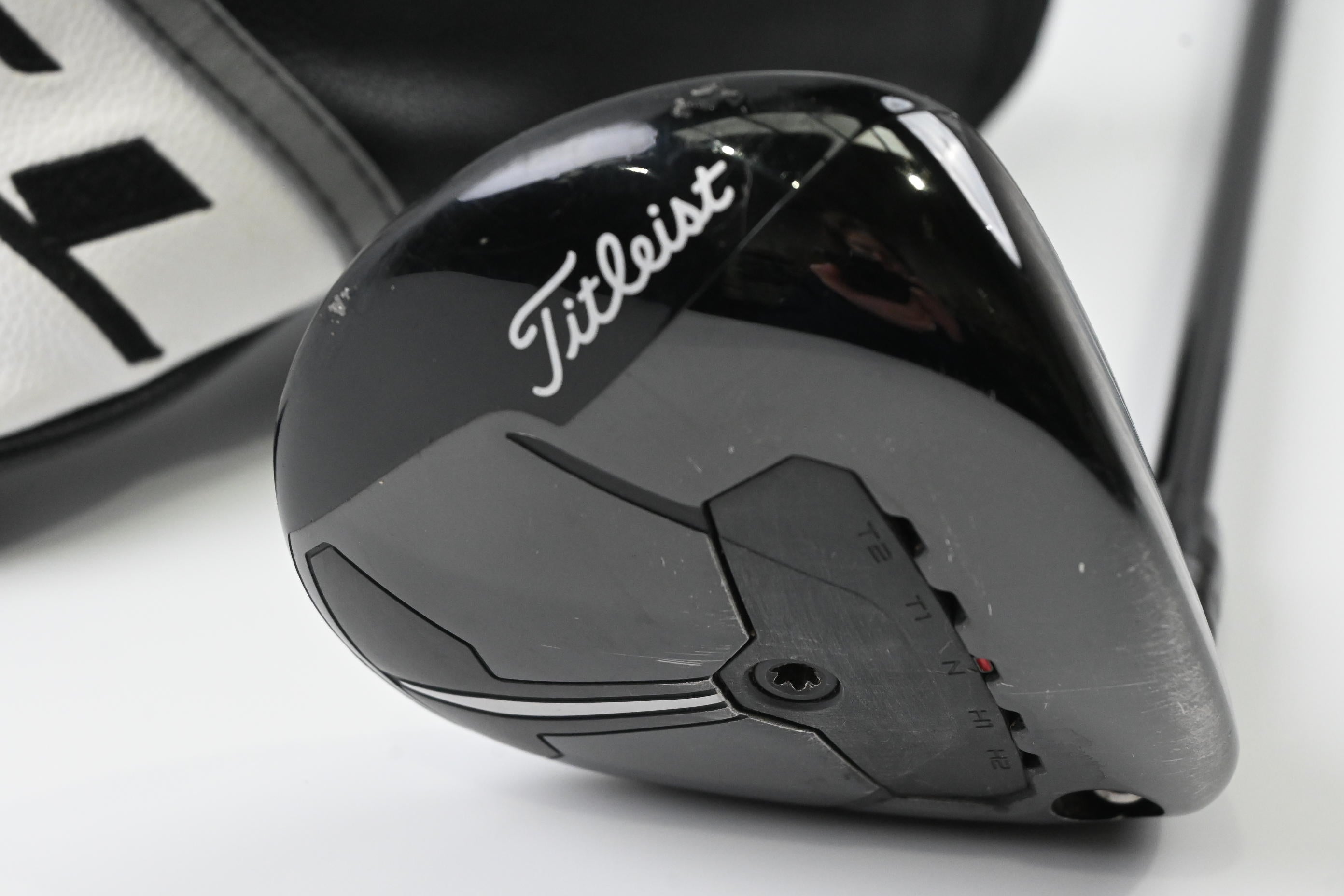 Titleist TSR3 #3 Wood / 15 Degree / Regular Flex HZRDUS Gen4 Black 70 Shaft