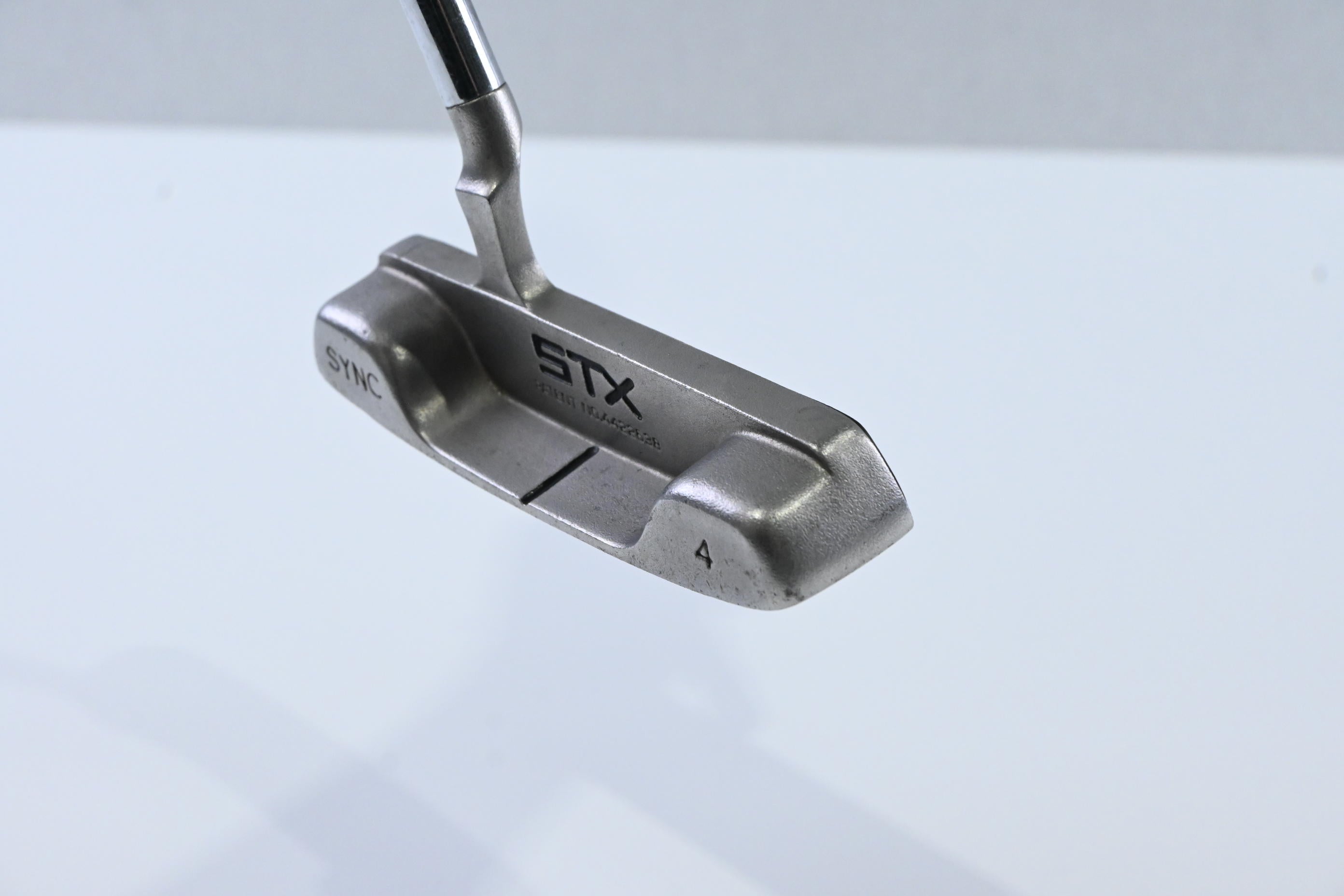 STX Sync 4 Putter / 33 Inch