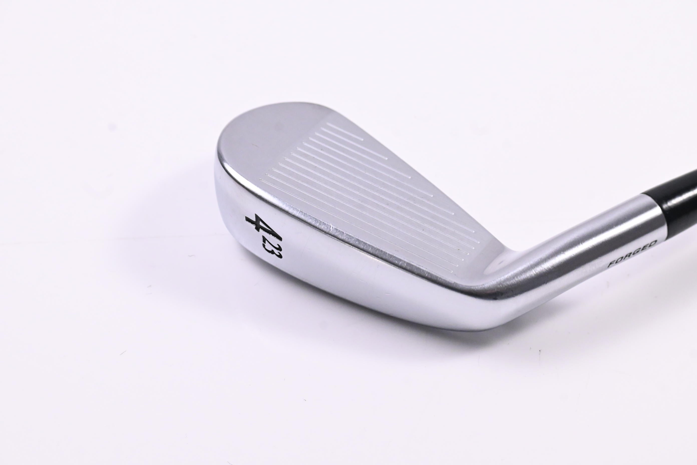 Srixon Z-U65 Utility #4 Iron / 23 Degree / Stiff Flex Miyazaki Kaula 7 Shaft