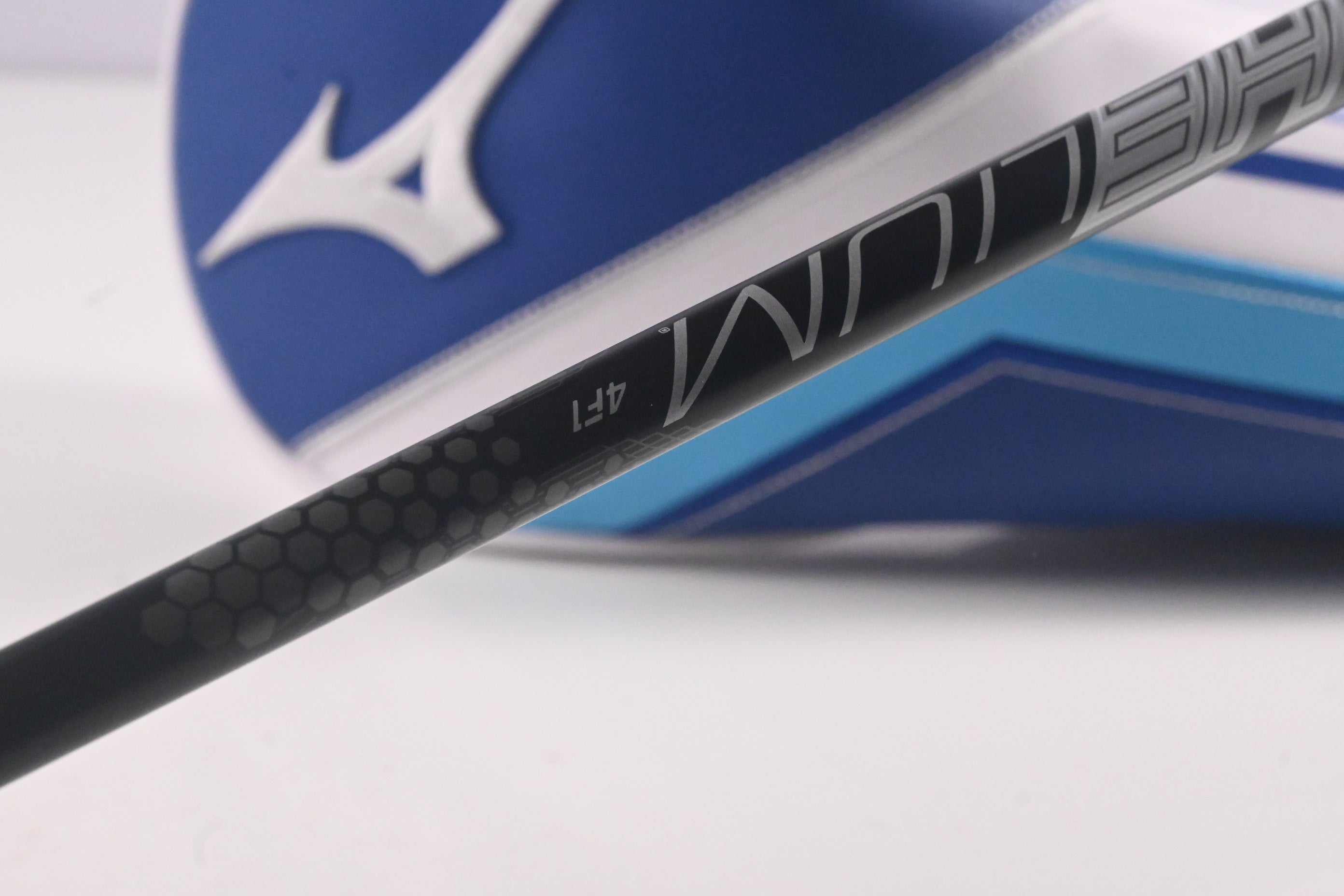 Ladies Mizuno ST-Max 230 Driver / 12 Degree / Ladies Flex UST Helium Nanocore 4