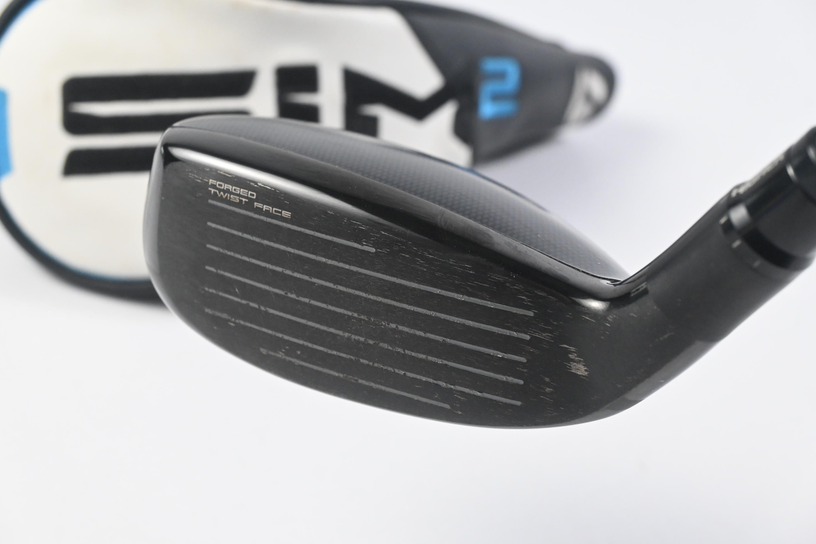 Taylormade SIM2 #2 Hybrid / 17 Degree / Stiff Flex Diamana Thump 90 Shaft