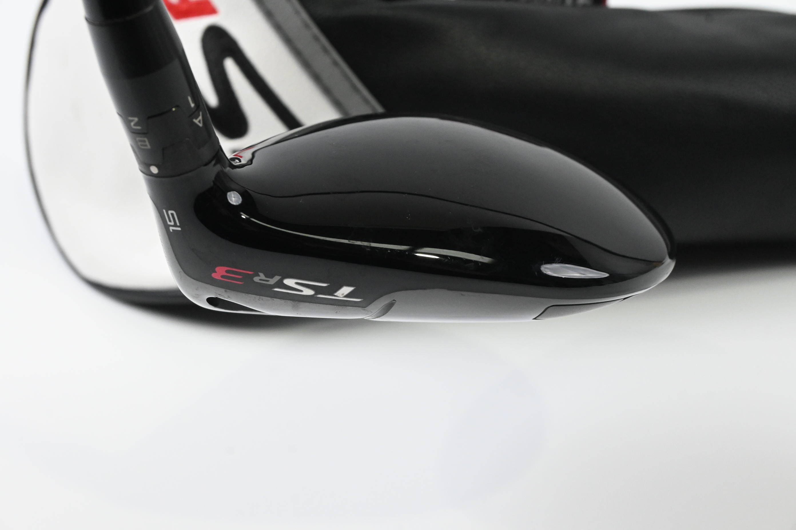Titleist TSR3 #3 Wood / 15 Degree / Regular Flex HZRDUS Gen4 Black 70 Shaft