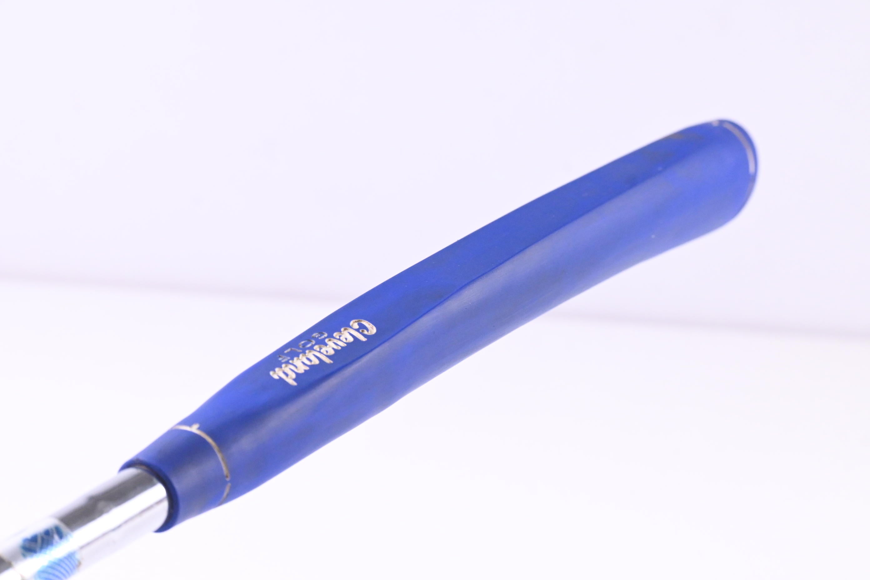 Cleveland Huntington Beach 2 Putter / 33 Inch