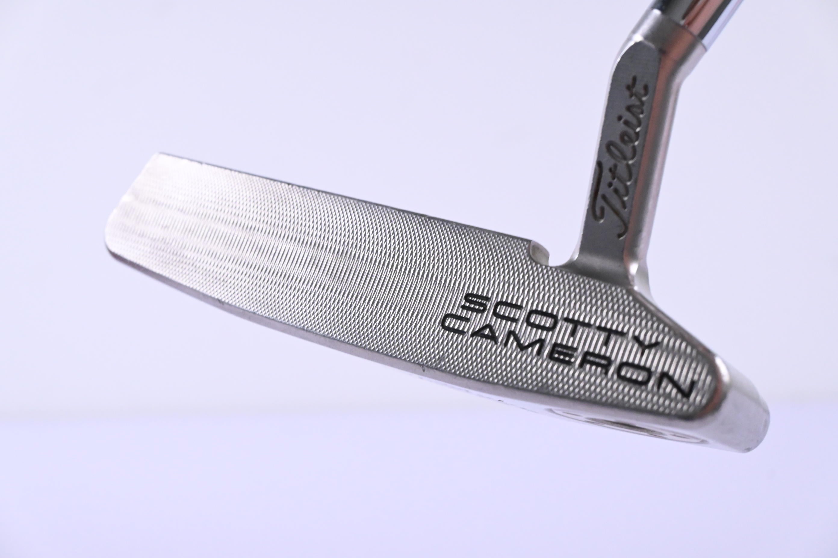Scotty Cameron Special Select Newport 2.5 Putter / 32 Inch