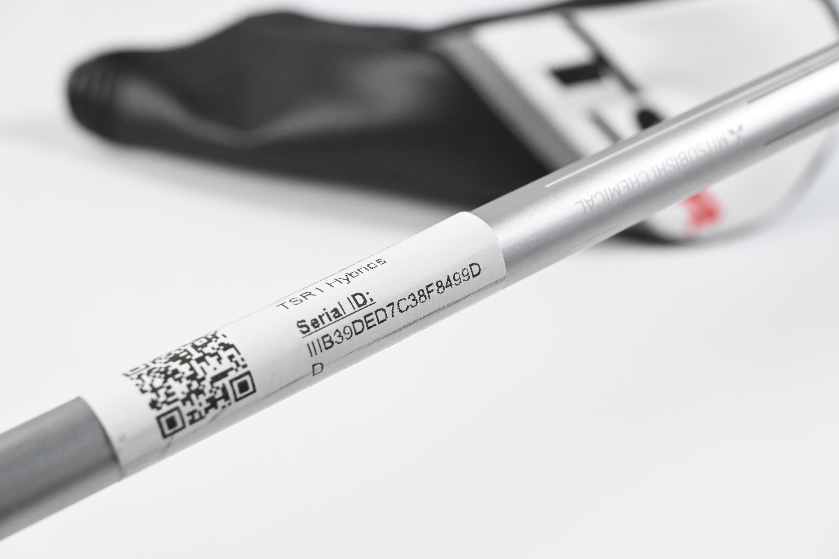 Titleist TSR1 #5 Hybrid / 23 Degree / Regular Flex MMT Silver 59 Shaft