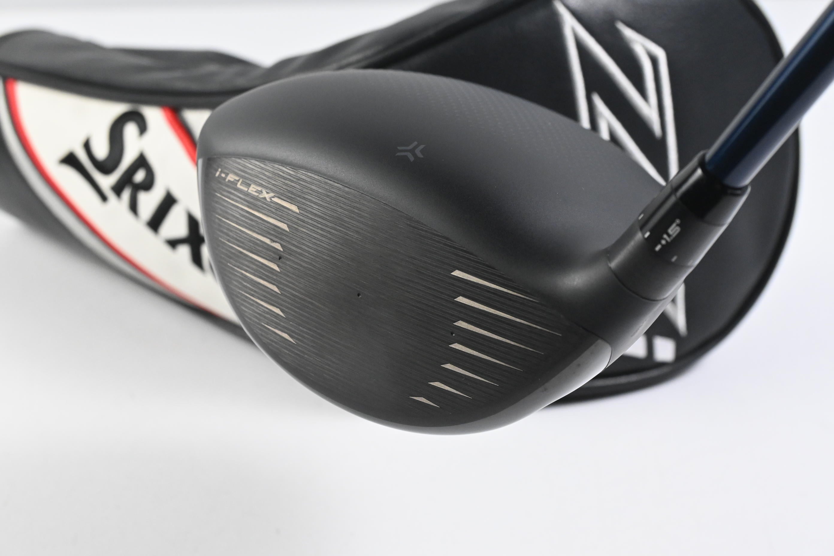 Srixon ZXi Driver / 10.5 Degree / Regular Flex Fujikura Ventus TR Blue 6 Shaft