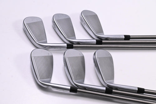 Ping i200 Irons / 5-PW / Blue Dot / Regular Flex Steelfiber i95 Shafts