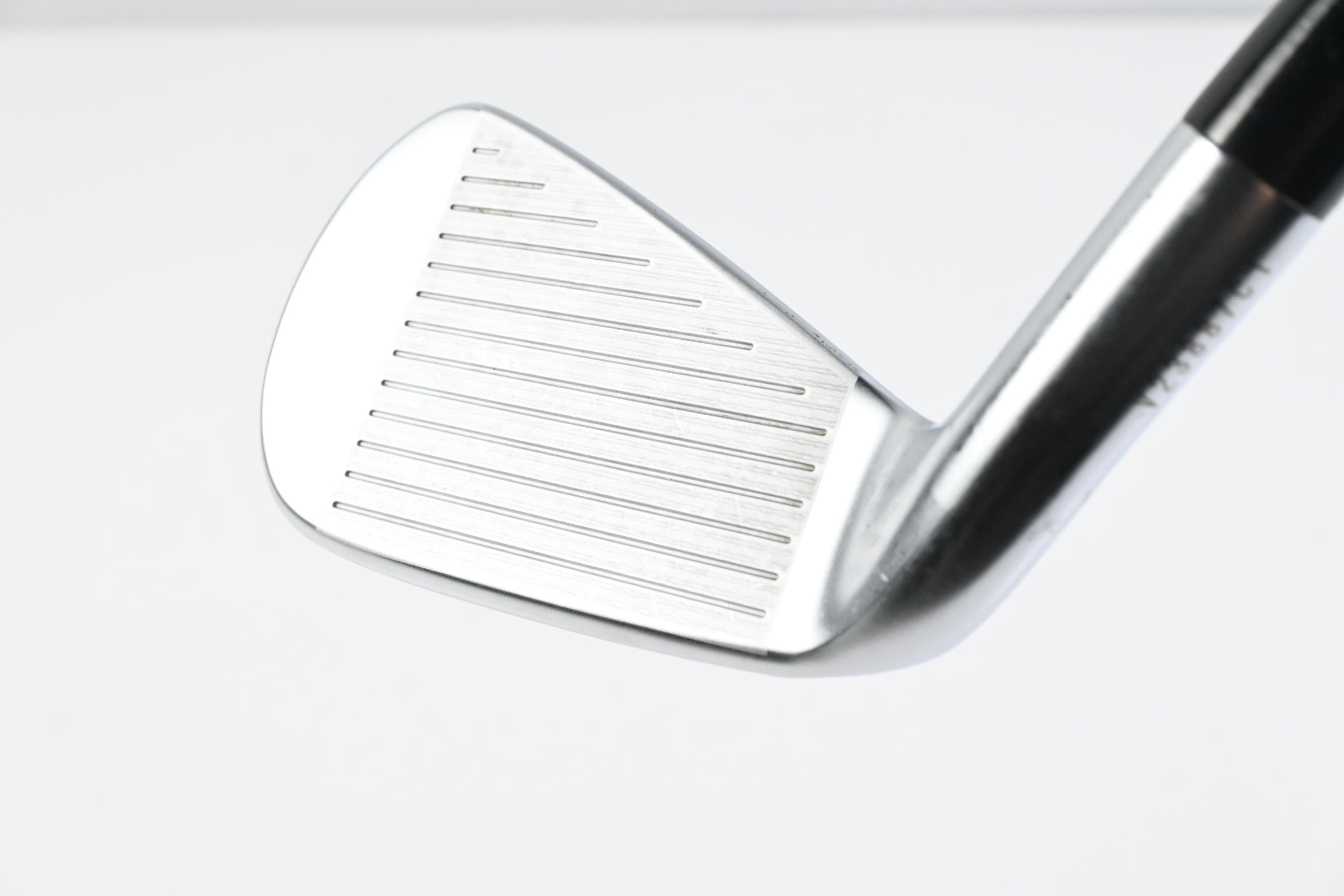 Srixon ZXiU #4 Iron / 23 Degree / Stiff Flex / Stiff Flex Diamana ZX 60 Shaft