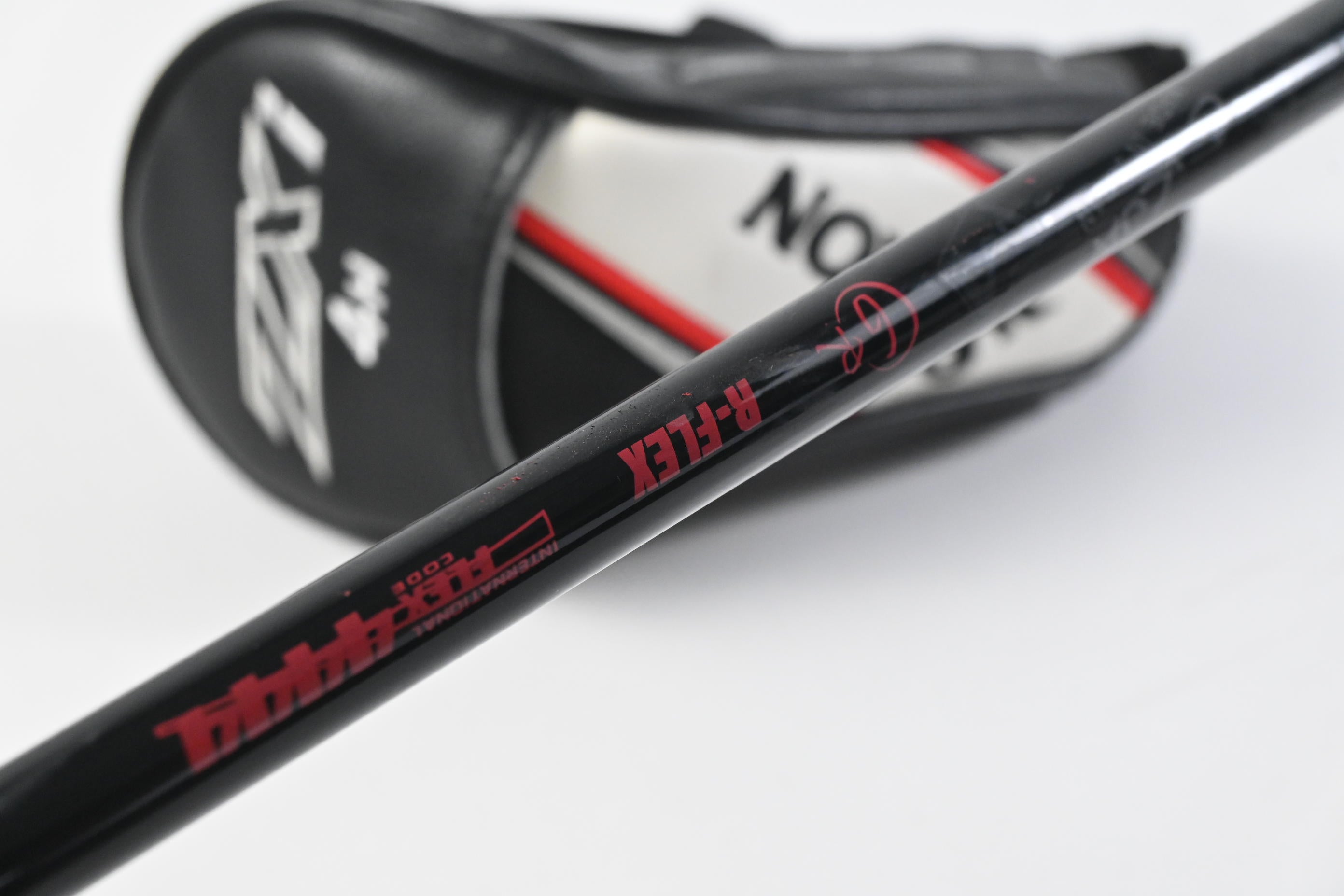 Srixon ZXi #4 Hybrid / 22 Degree / Regular Flex Miyazaki C.Kua 6 Shaft