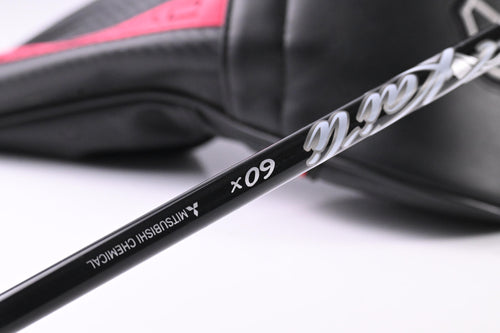 Wilson Dynapower Titanium Driver / 8 Degree / X-Flex Kai'li White 60 Shaft