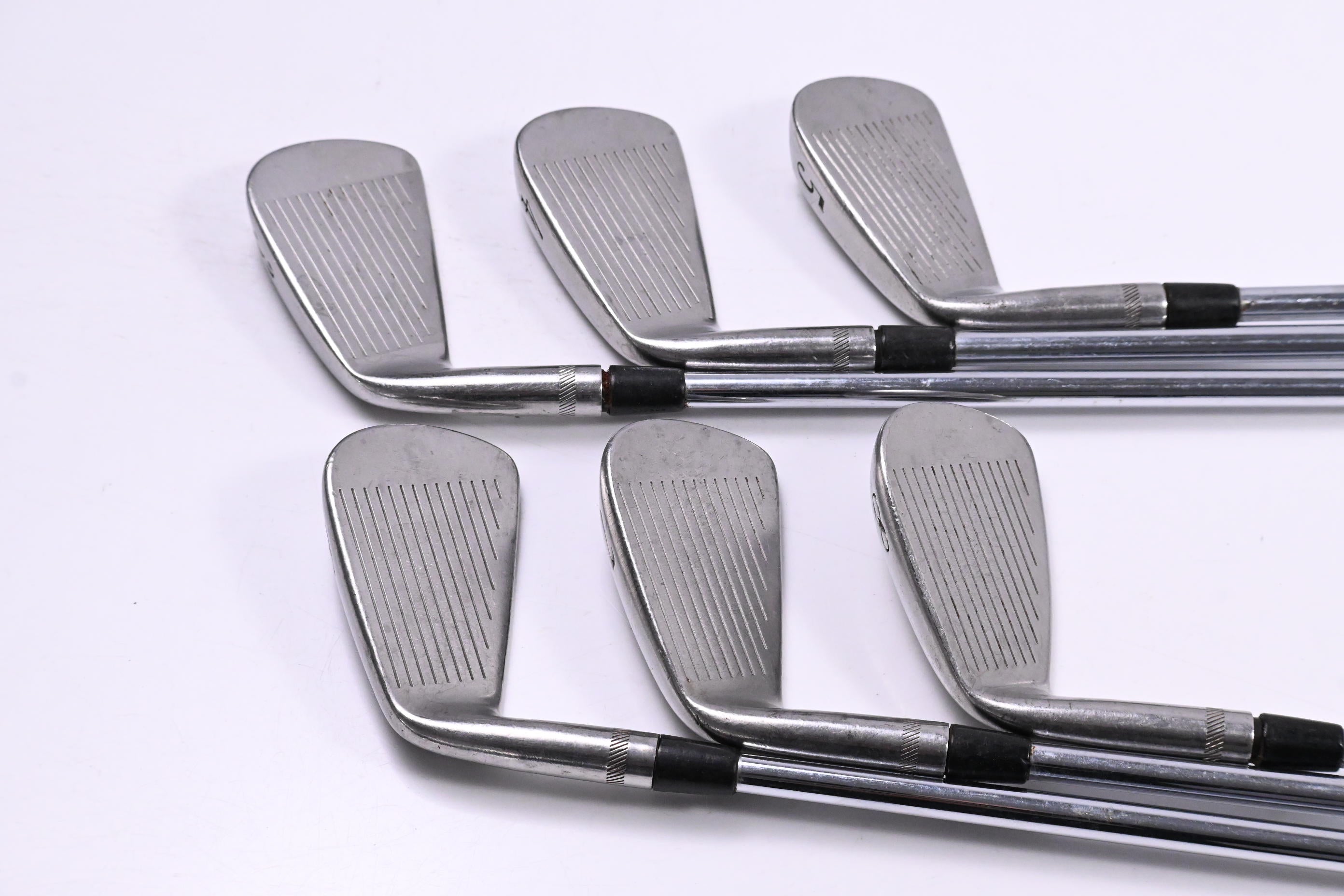 Titleist DCI 762 Irons / 3-8i / Stiff Flex Dynamic Gold Shaft
