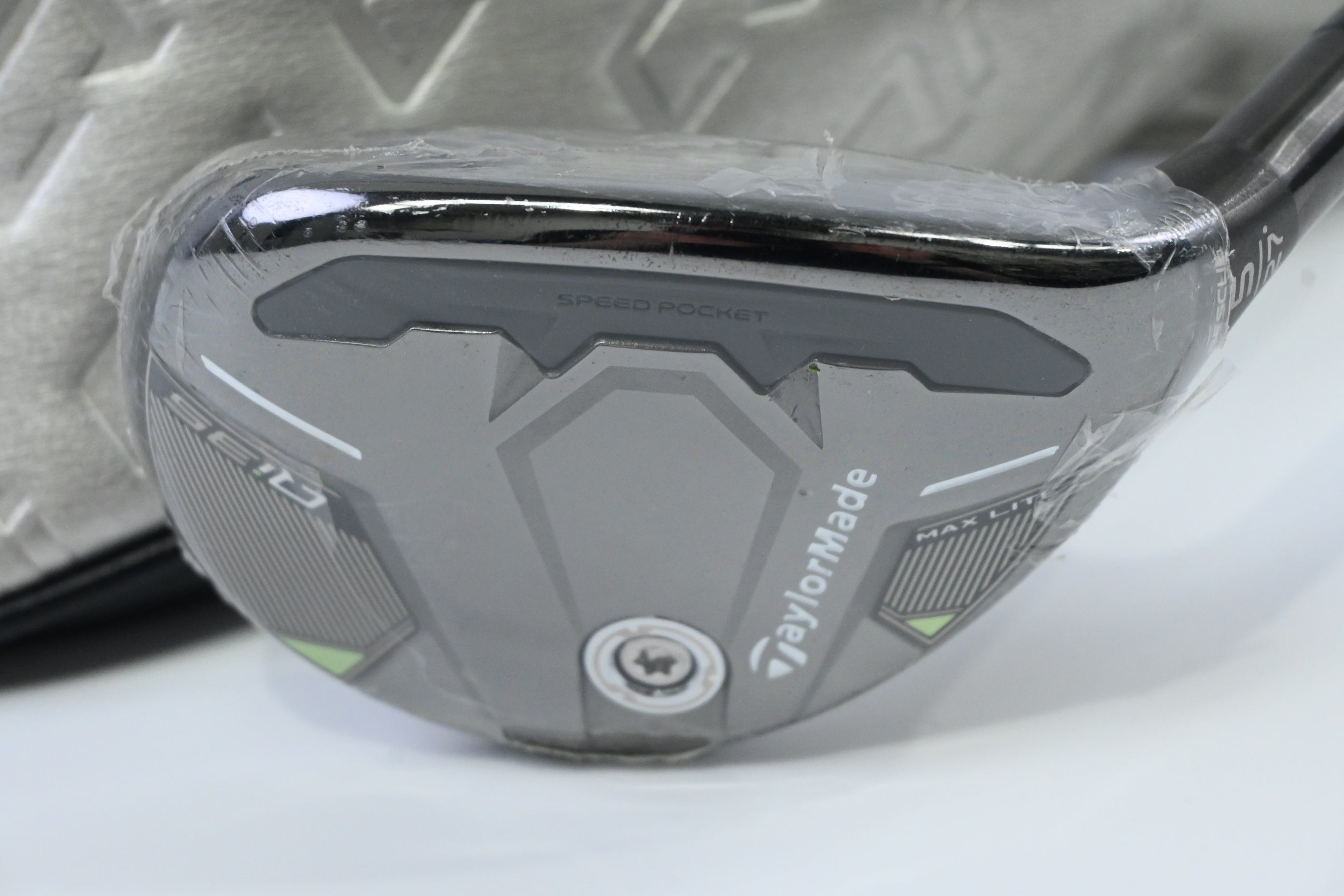 Taylormade Qi35 Max Lite #5 Hybrid / 27 Degree / Regular Flex Vanquish 5 Shaft