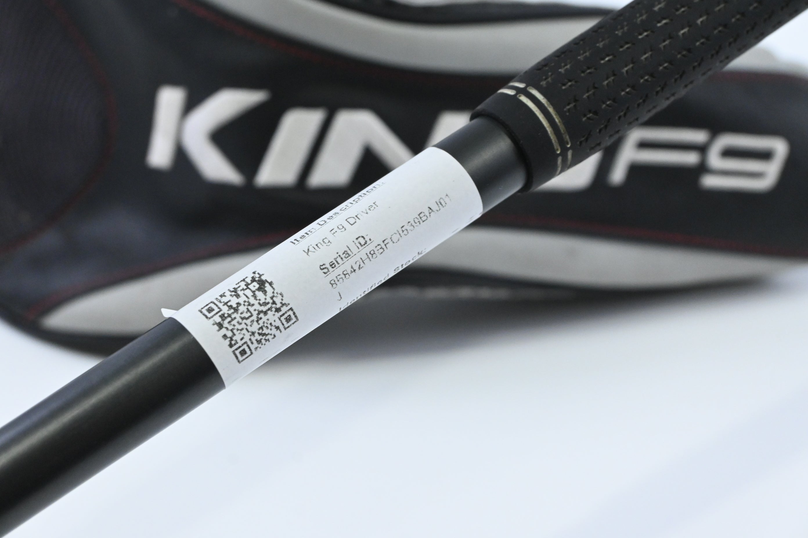 Cobra King F9 Driver / 10.5 Degree / Stiff Flex HZRDUS Smoke Yellow 60 Shaft