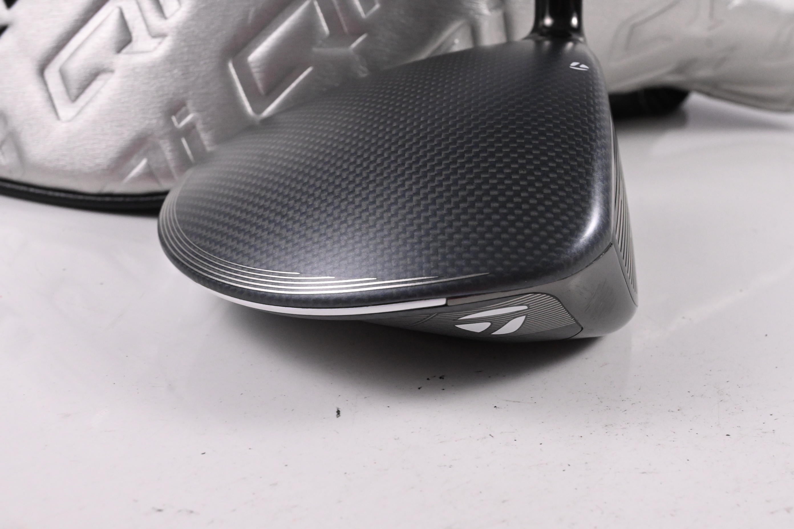 Taylormade Qi35 Max Lite Driver / 12 Degree / Regular Flex Vanquish 4 Shaft