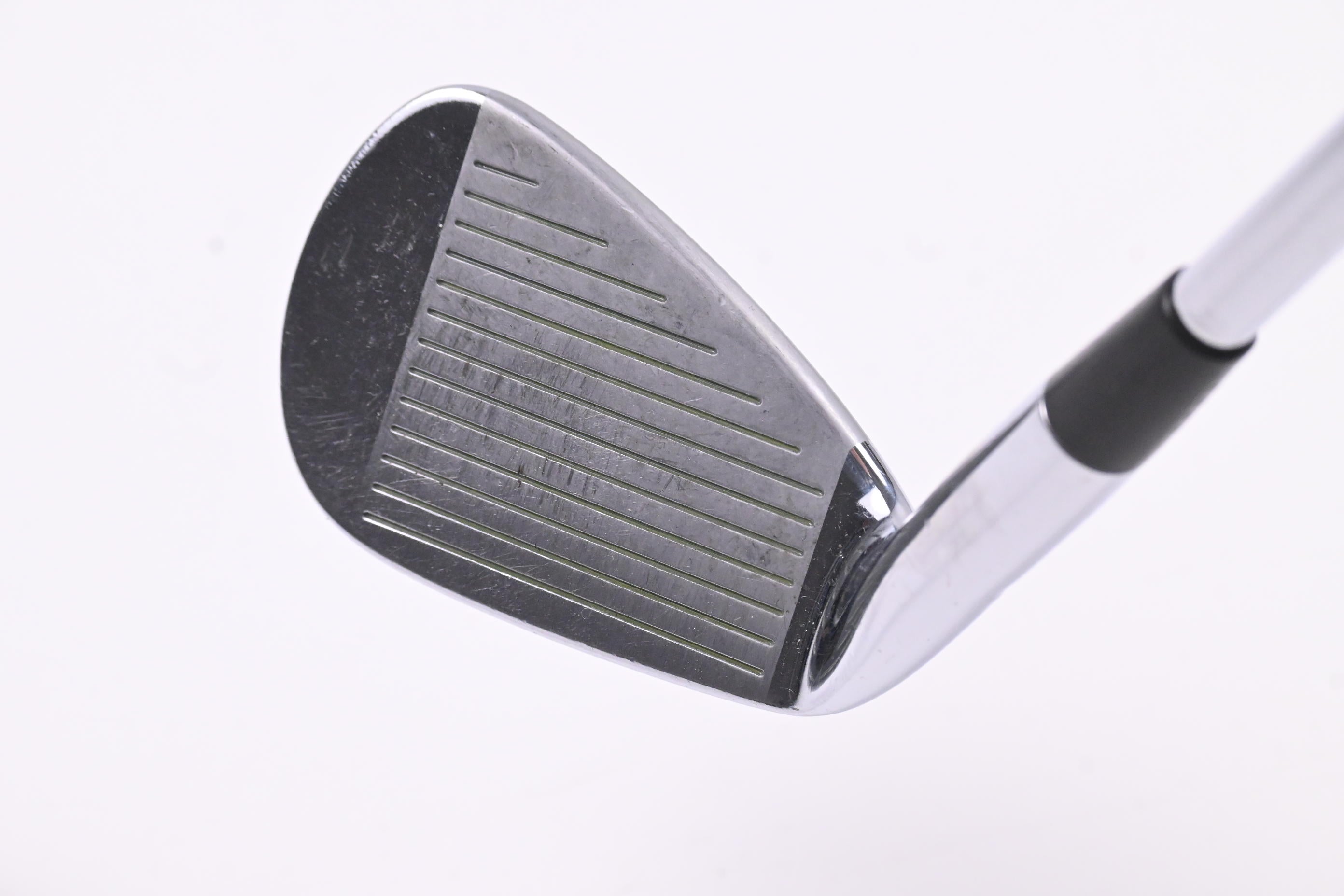Mizuno MP-32 #8 Iron / Stiff Flex Dynamic Gold S300 Shaft