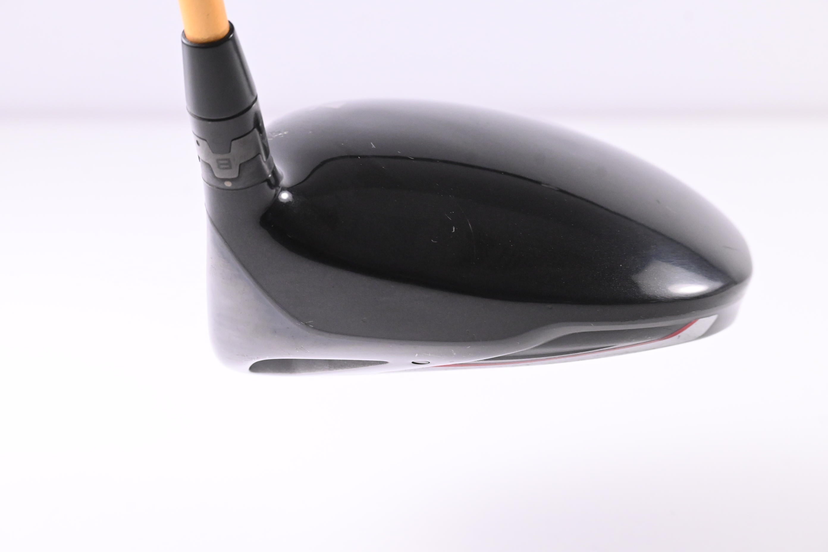Titleist 913 D2 Driver / 10.5 Degree / Stiff Flex UST Mamiya ProForce V2 66