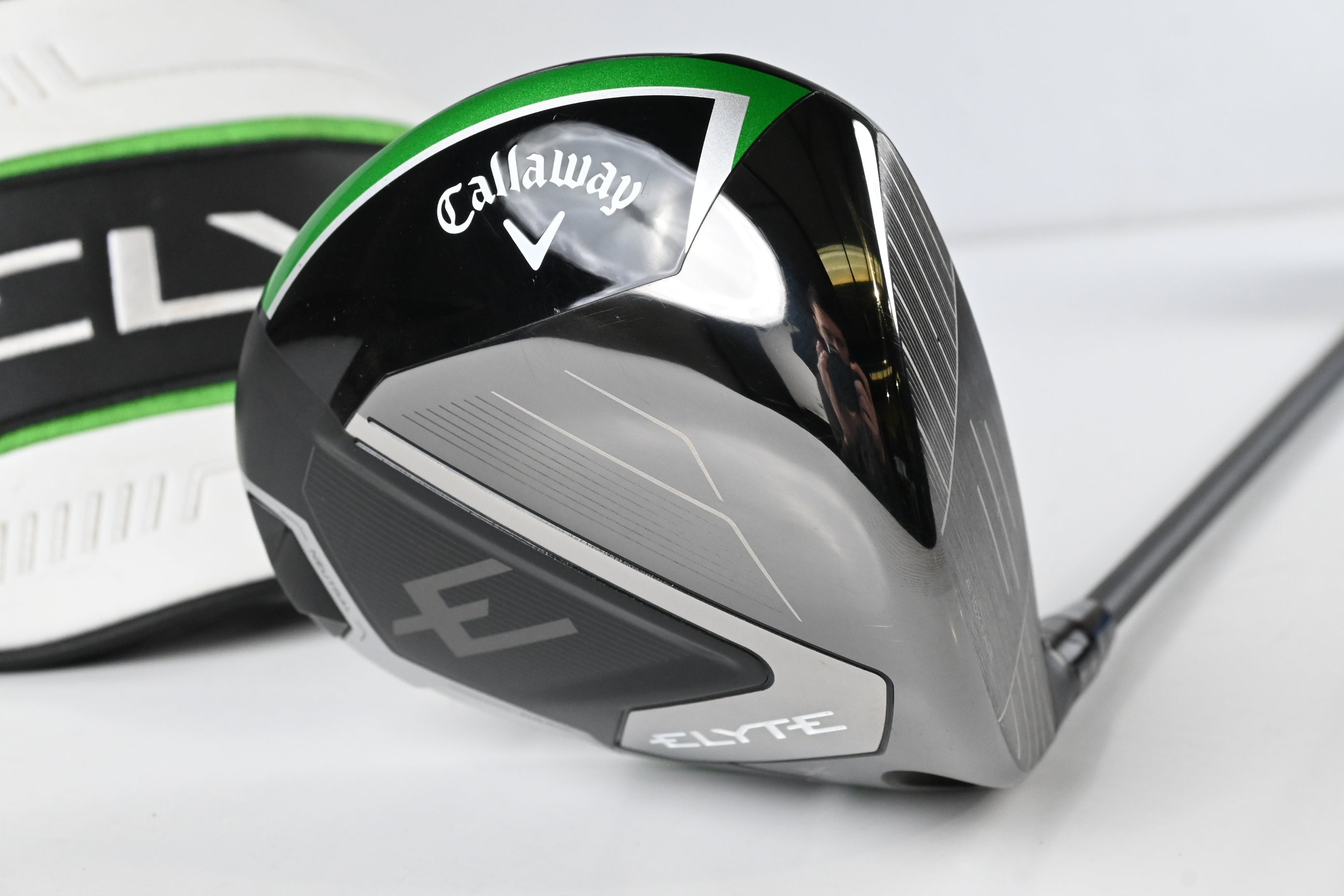 Callaway Elyte X Driver / 10.5 Degree / Regular Flex Vanquish 4 Shaft