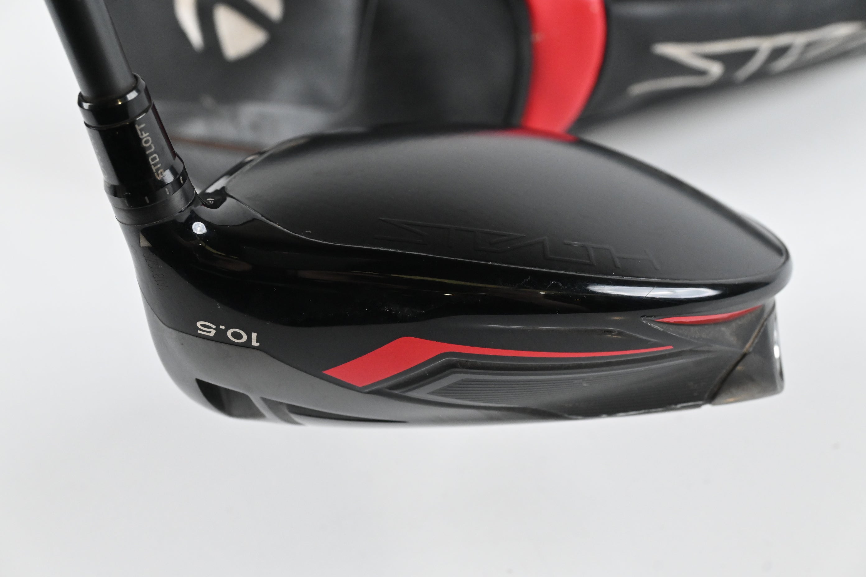 Taylormade Stealth Driver / 10.5 Degree / X-Flex Hzrdus Smoke Black 70 Shaft