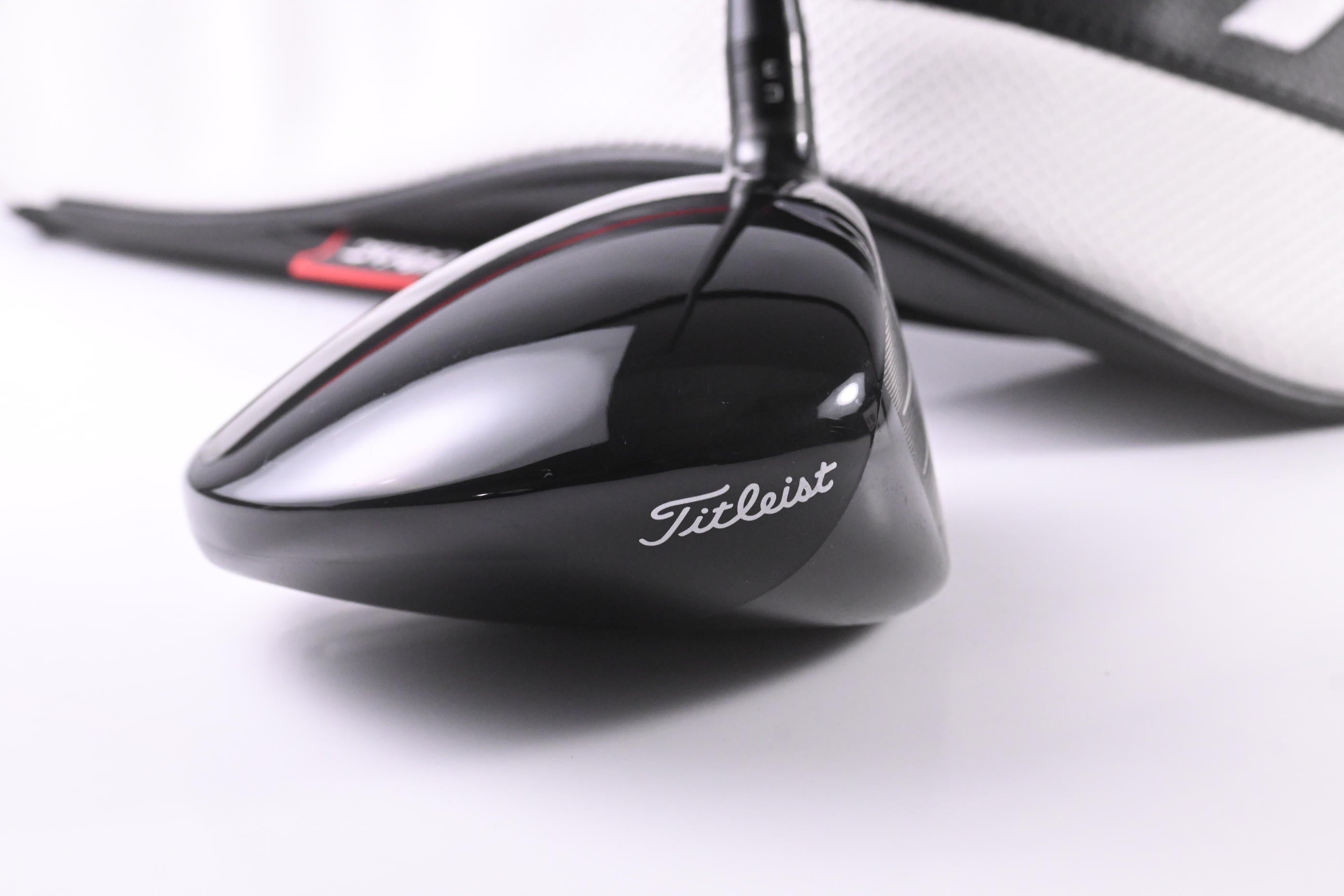 Titleist GT3 Driver / 10 Degree / X-Flex HZRDUS Black Gen 5 60 Shaft