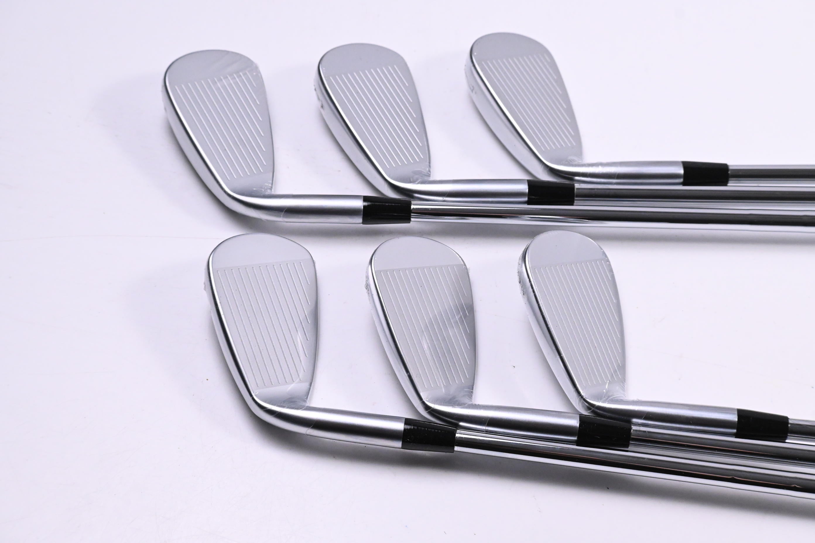 Mizuno JPX 925 Hot Metal Irons / 5-PW / Stiff Flex KBS Tour Lite Shafts
