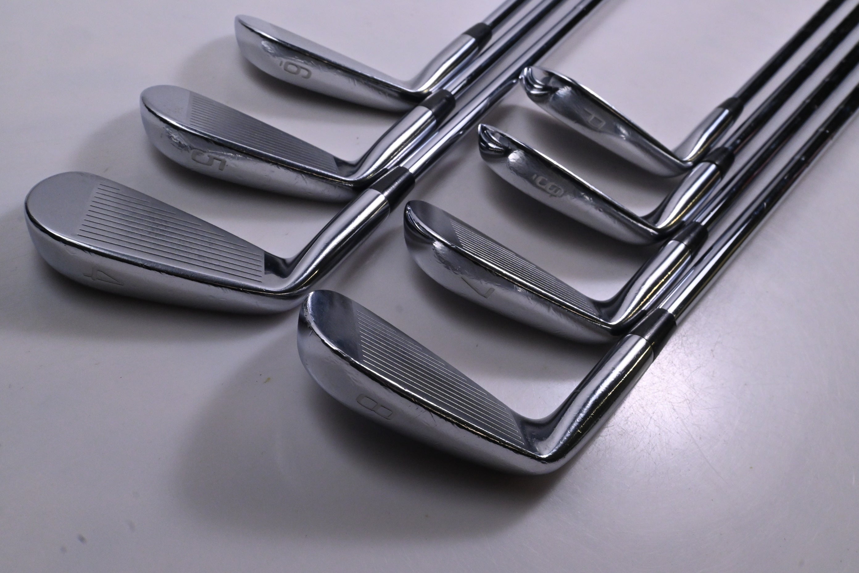 Mizuno MP-20 Blade Irons / 4-PW / Stiff Flex AMT Tour White S300 Shafts