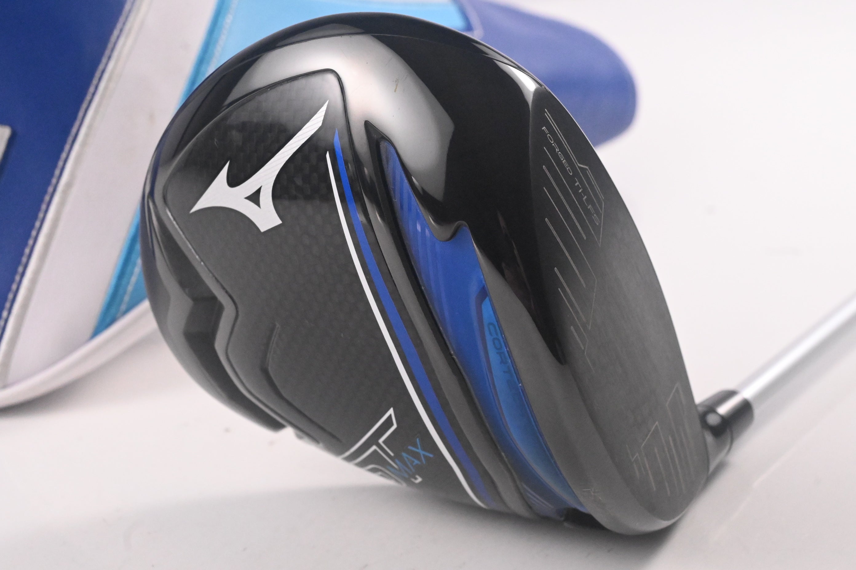 Mizuno ST-Max 230 Driver / 10.5 Degree / Senior Flex Aldila Ascent 40 Shaft