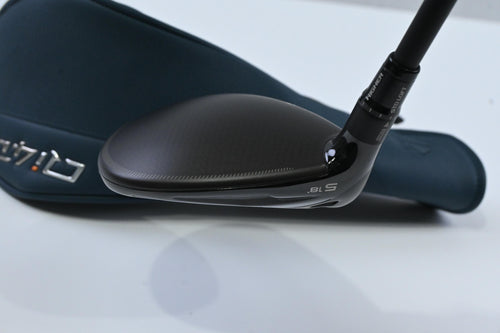 Left Hand TaylorMade Qi4D #5 Wood / 18 Degree / X-Flex TaylorMade Reax White 65