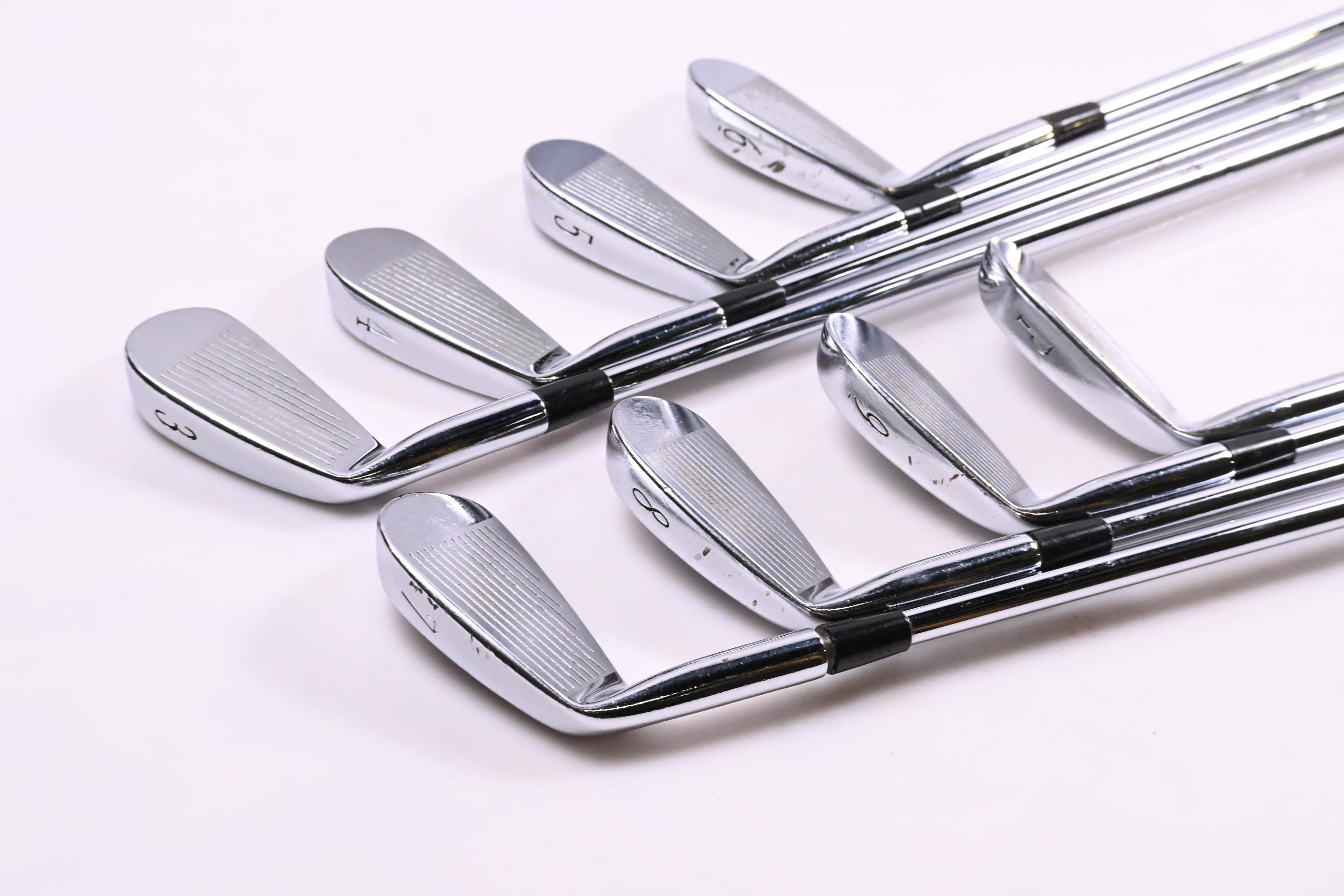 Mizuno MP-32 Irons / 3-PW / Stiff Flex Dynamic Gold S300 Shafts