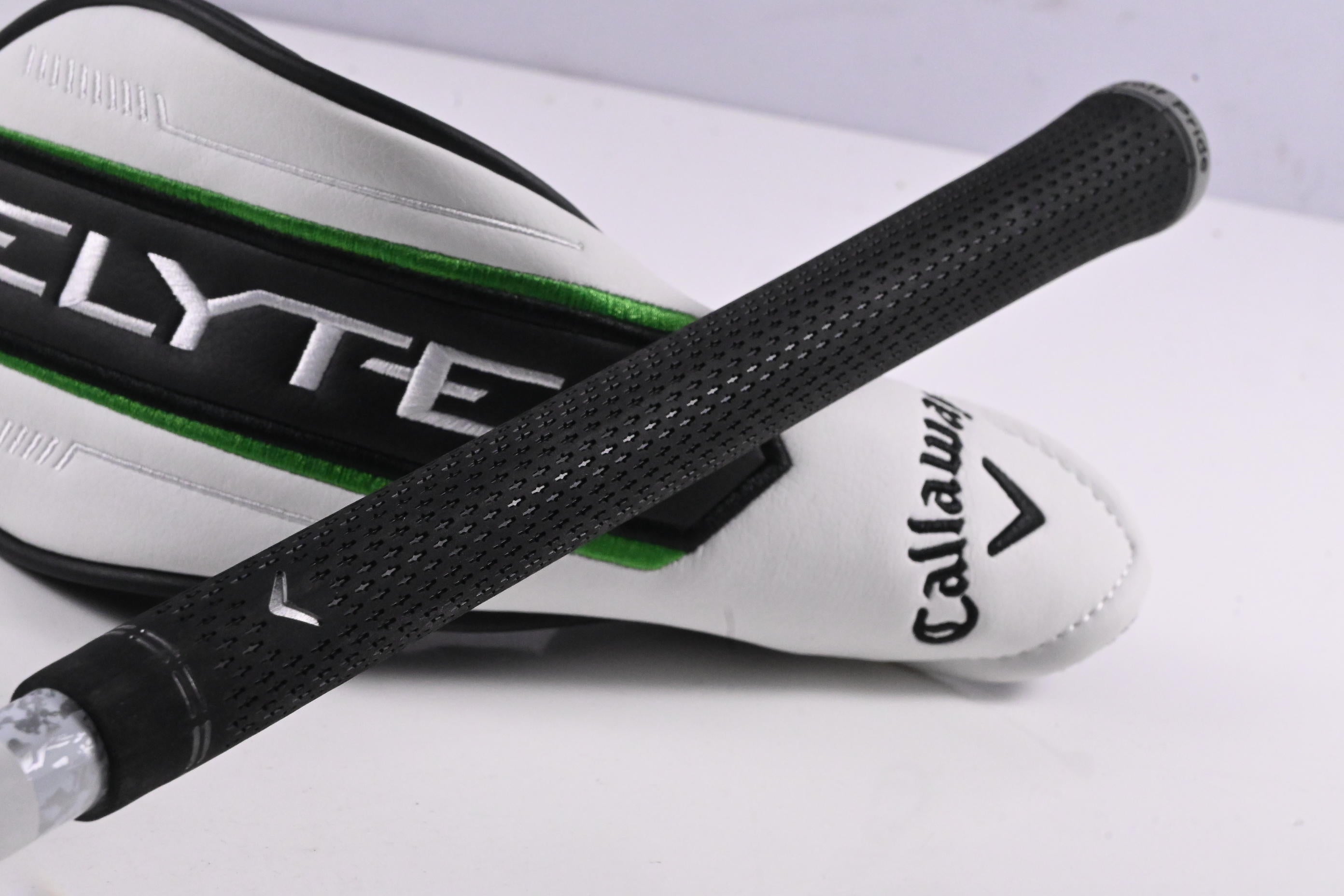 Callaway Elyte #4 Hybrid / 22 Degree / Regular Flex Denali Charcoal 60 Shaft