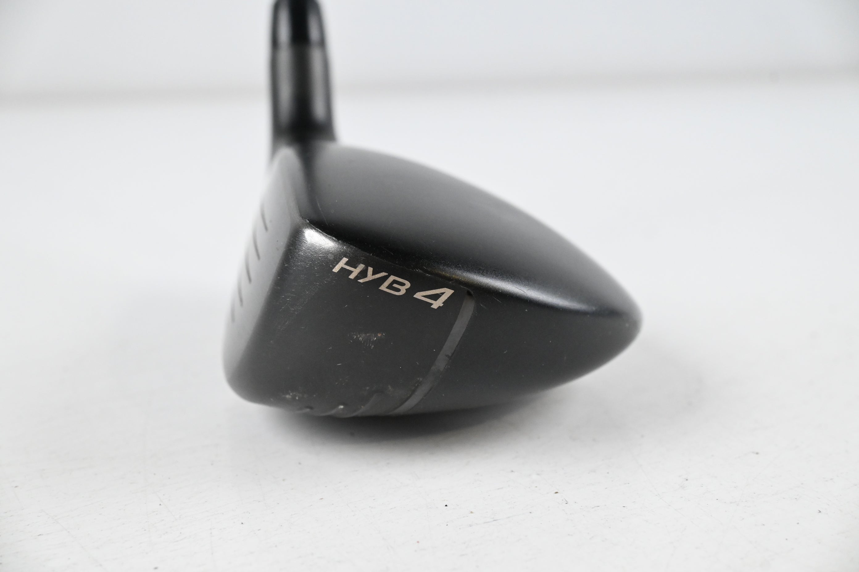 Left Hand Cobra King F9 #4 Hybrid / 21 Degree / Regular Flex Atmos Black 7 Shaft