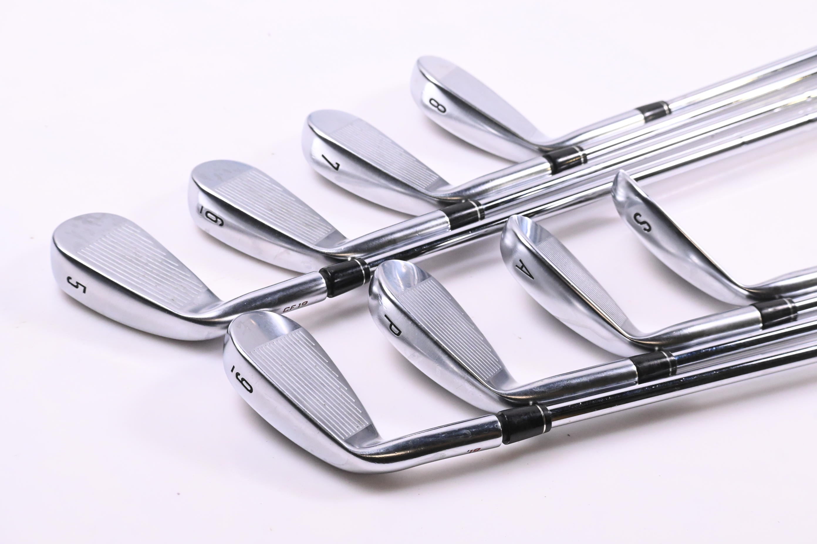 Callaway Apex 19 Irons / 5-PW+GW+SW / Stiff Flex Elevate Tour Shafts