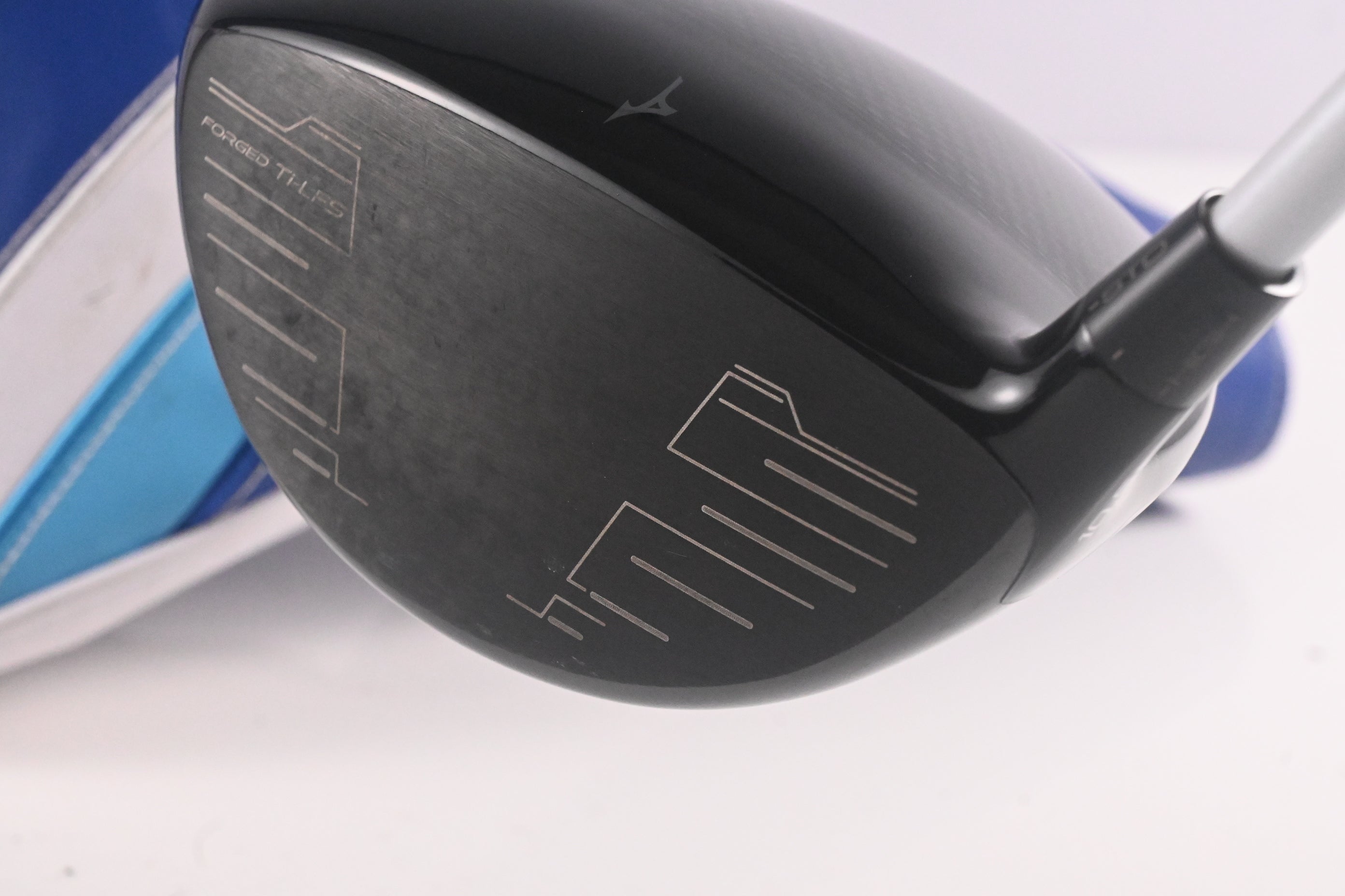 Mizuno ST-Max 230 Driver / 10.5 Degree / Senior Flex Aldila Ascent 40 Shaft