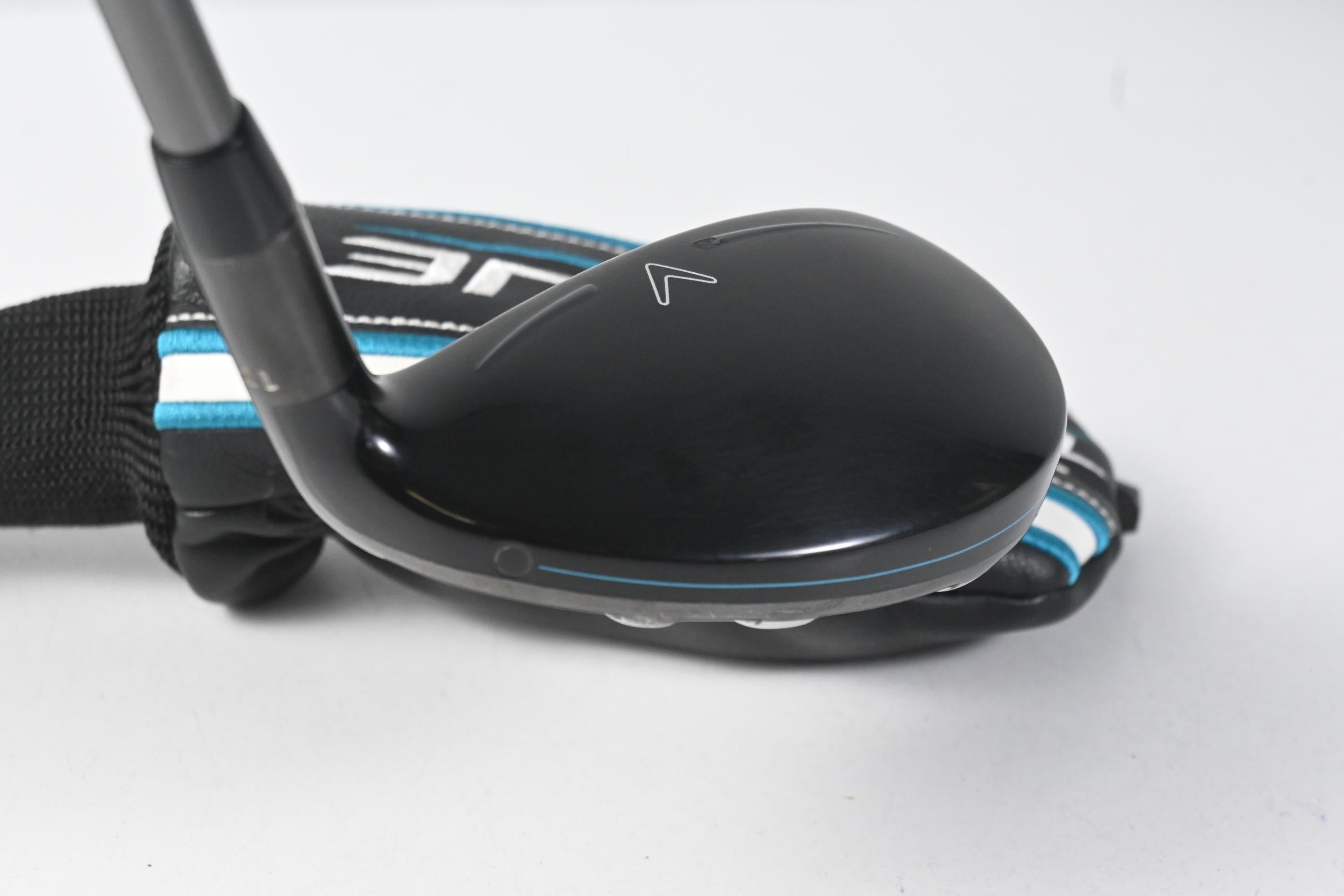 Callaway Rogue #2 Hybrid / 17 Degree / Stiff Flex Aldila Synergy 60 Shaft