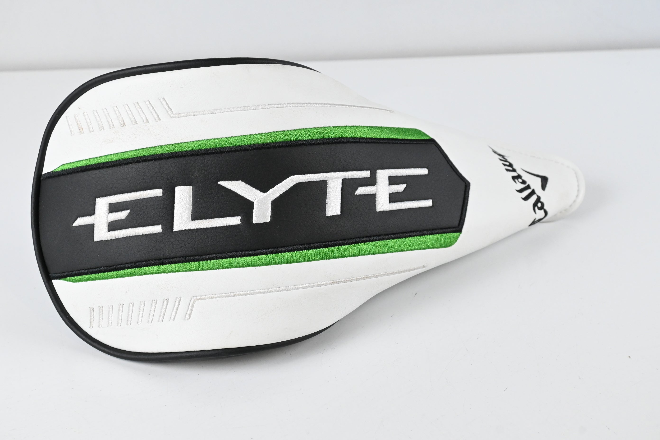 Callaway Elyte X Driver / 10.5 Degree / Regular Flex Vanquish 4 Shaft